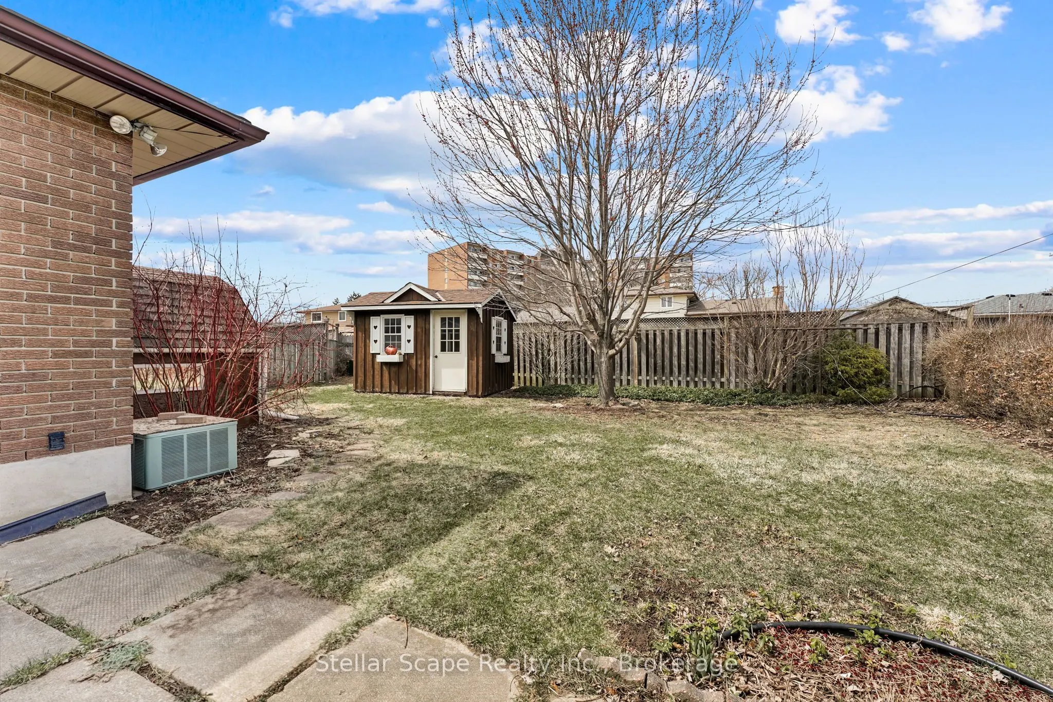 42 Tupper Crescent