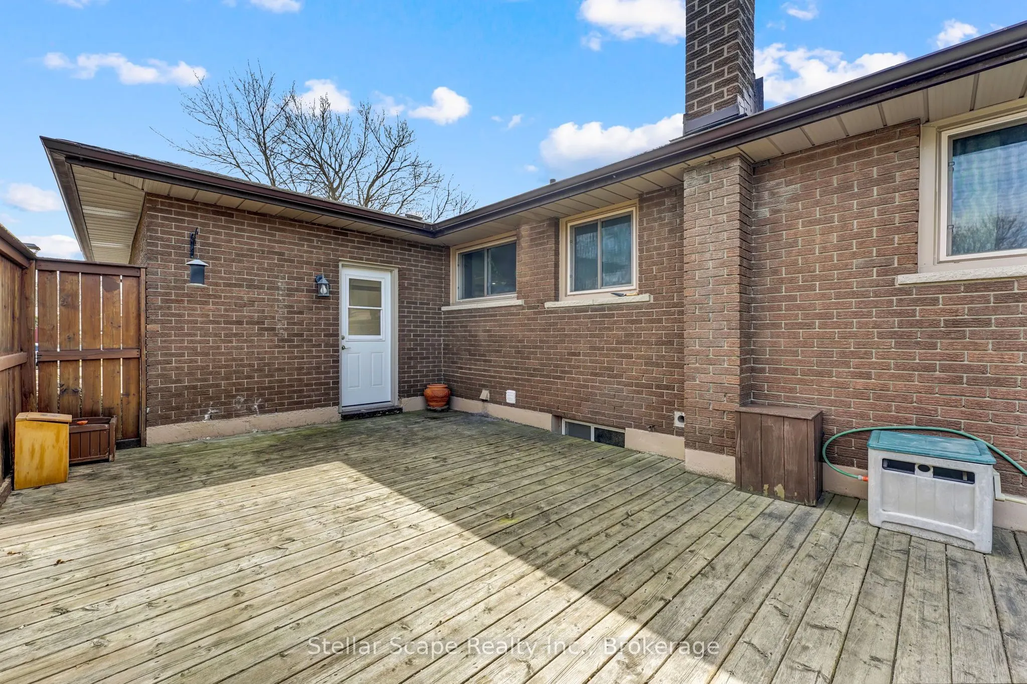 42 Tupper Crescent
