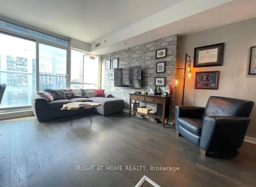 199 SLATER Street, #1507