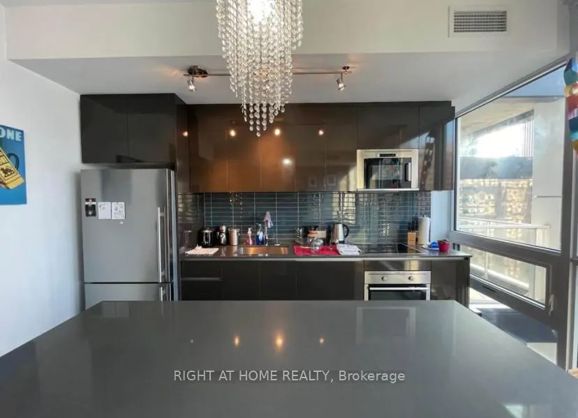 199 SLATER Street, #1507
