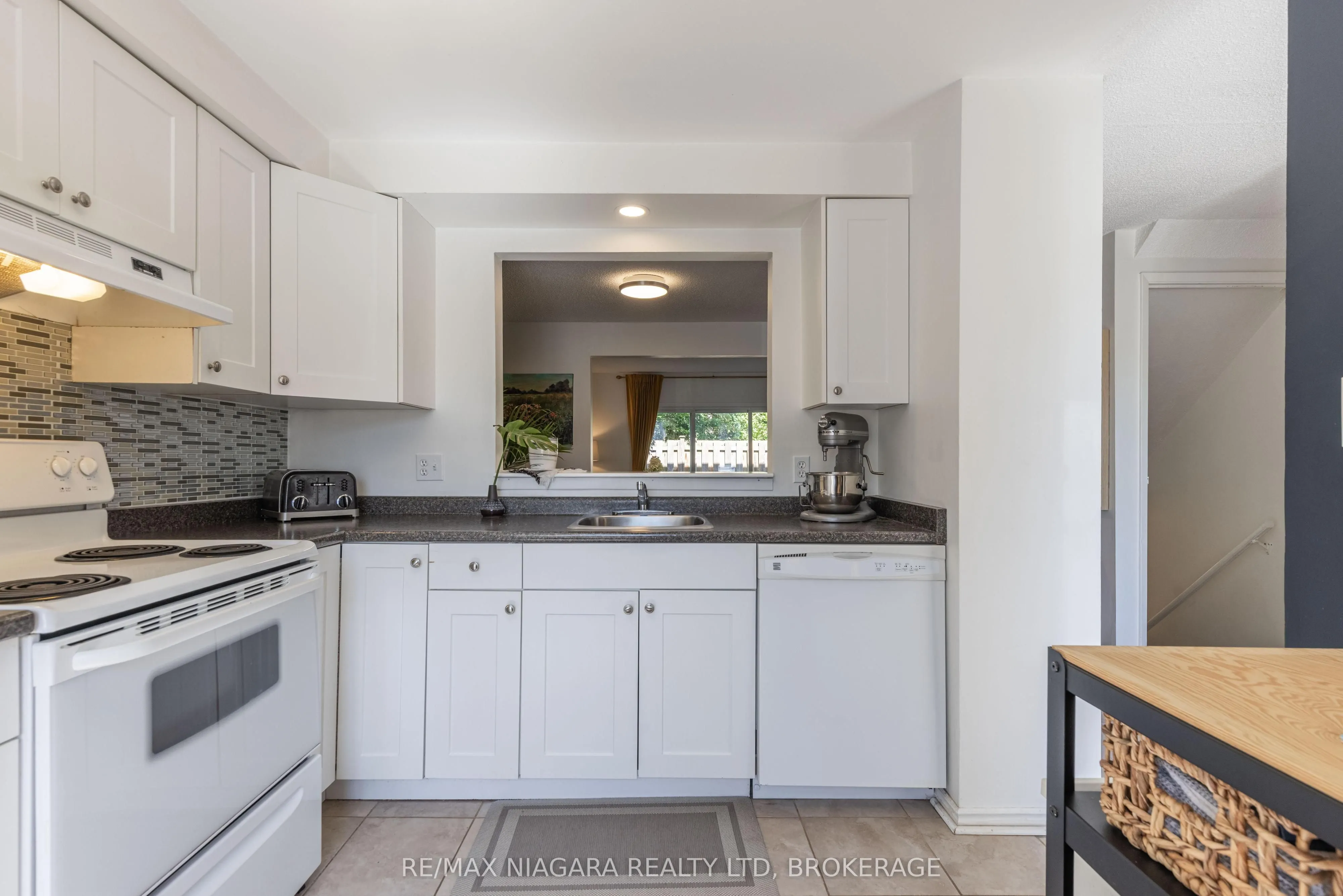 6767 Thorold Stone Road, #43