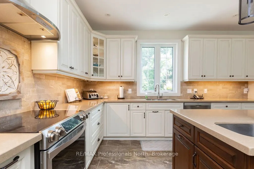 427 Skyhills Road