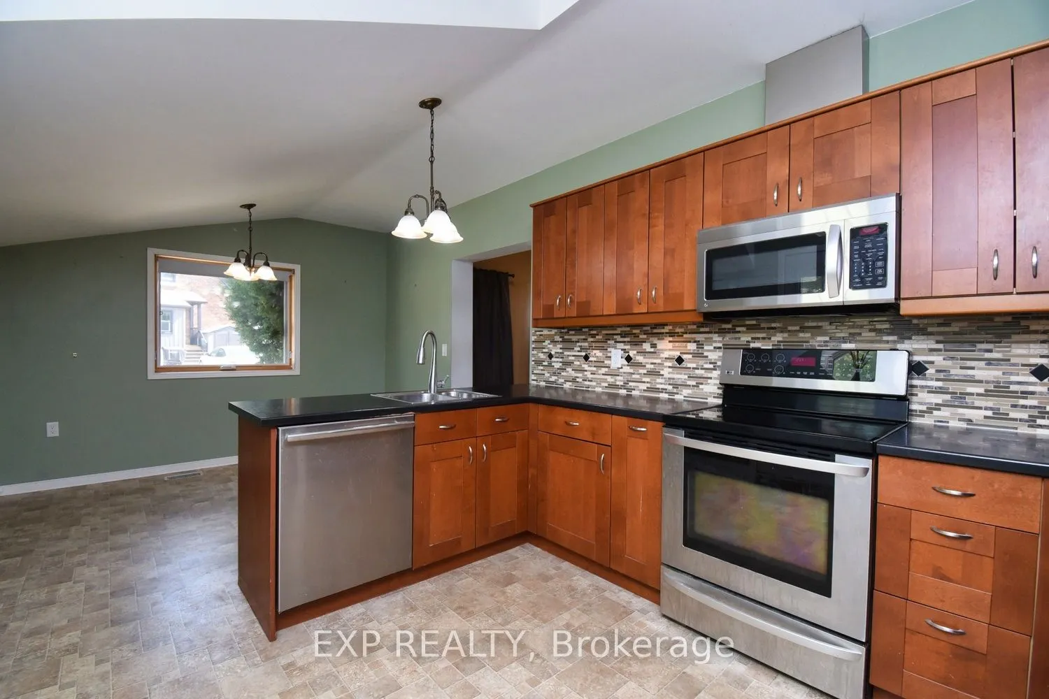 139 Chestnut Avenue