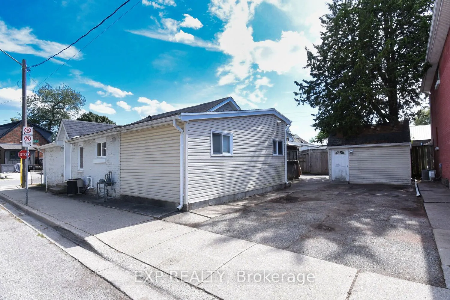 139 Chestnut Avenue