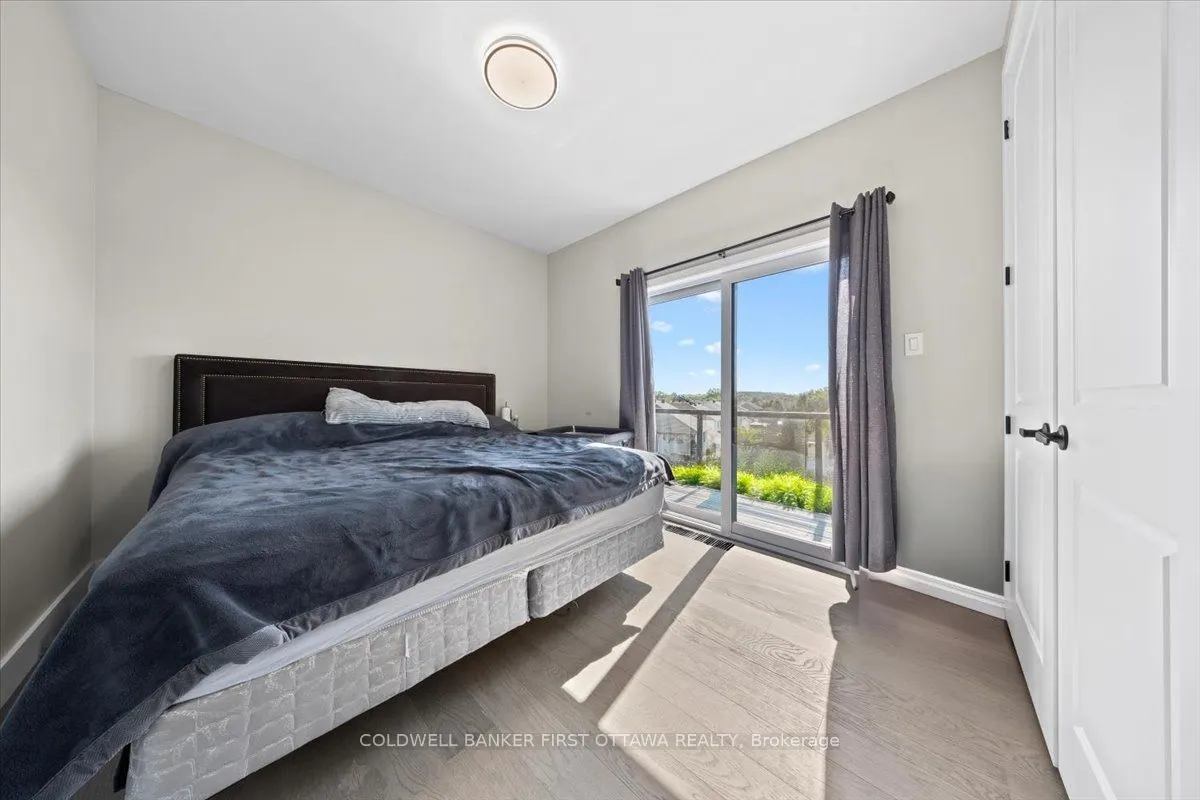 25 Pennard Way, #A & B