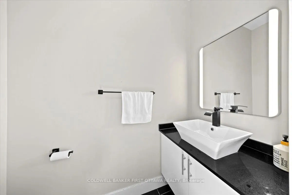 25 Pennard Way, #A & B