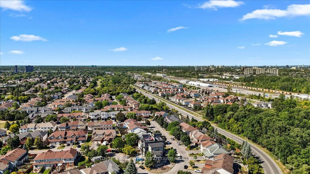 25 Pennard Way, #A & B