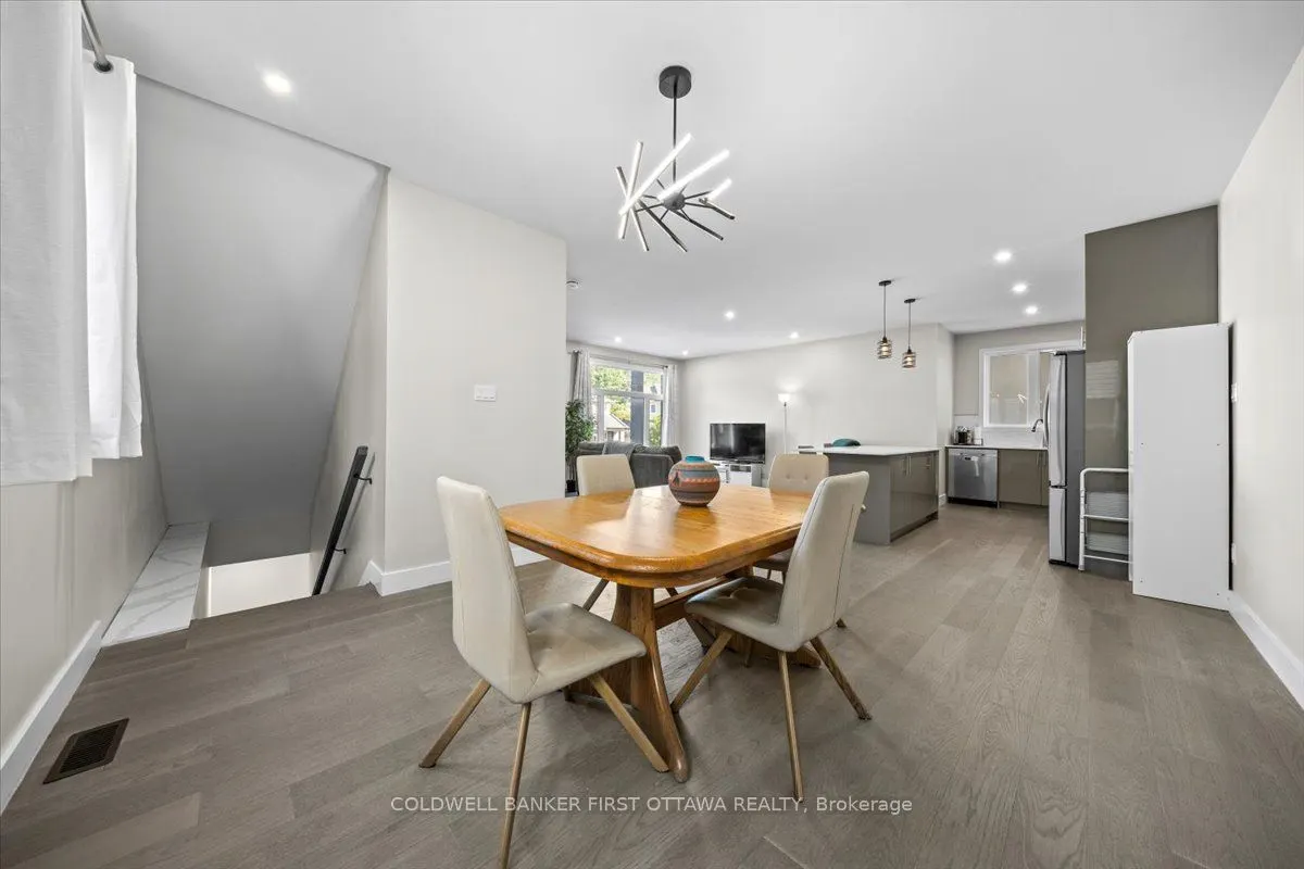 25 Pennard Way, #A & B