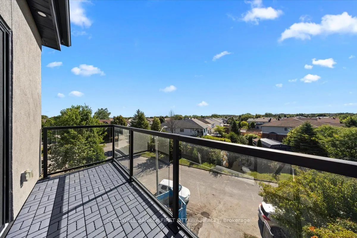 25 Pennard Way, #A & B