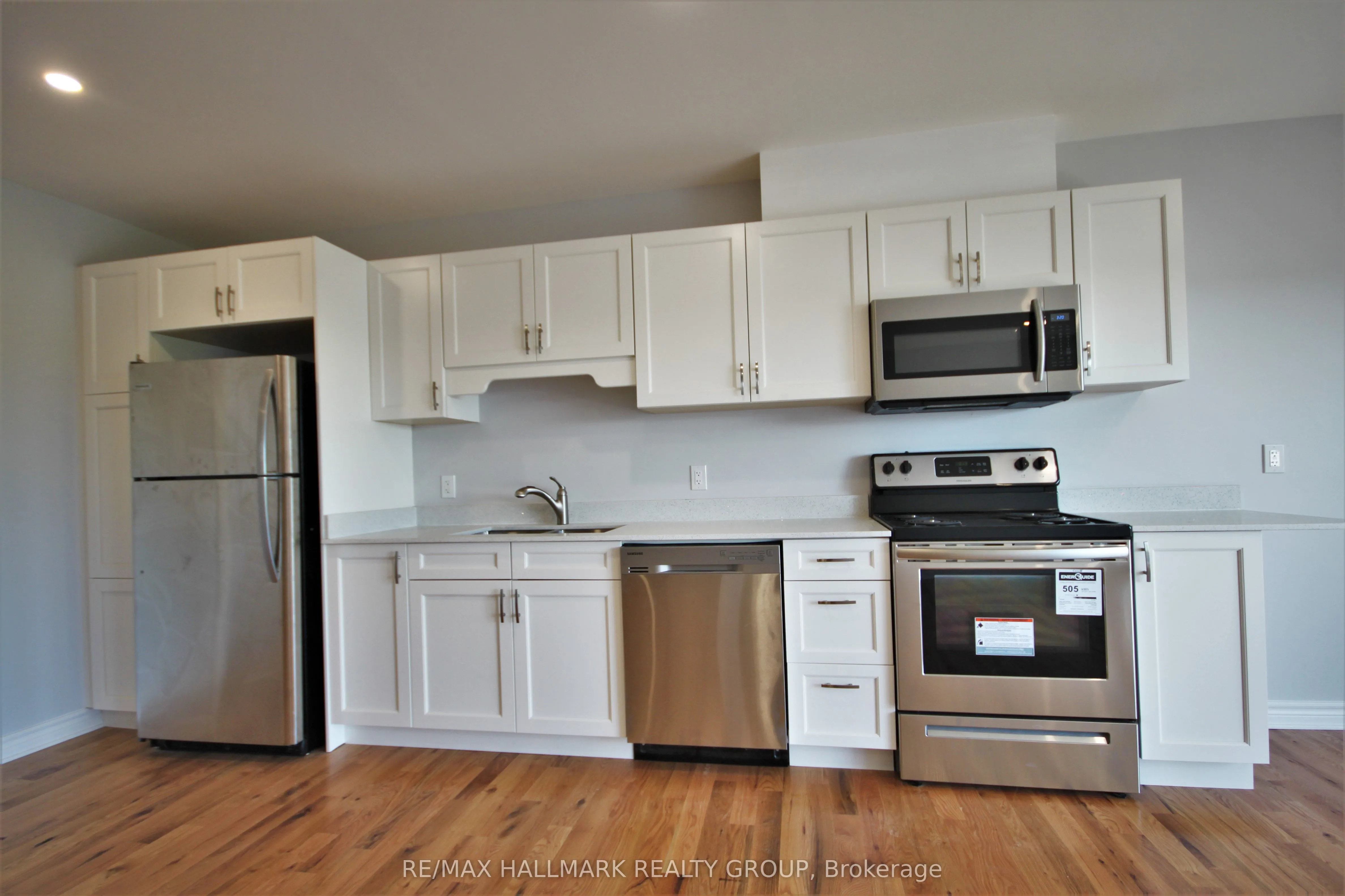 768 Usborne Street, #5