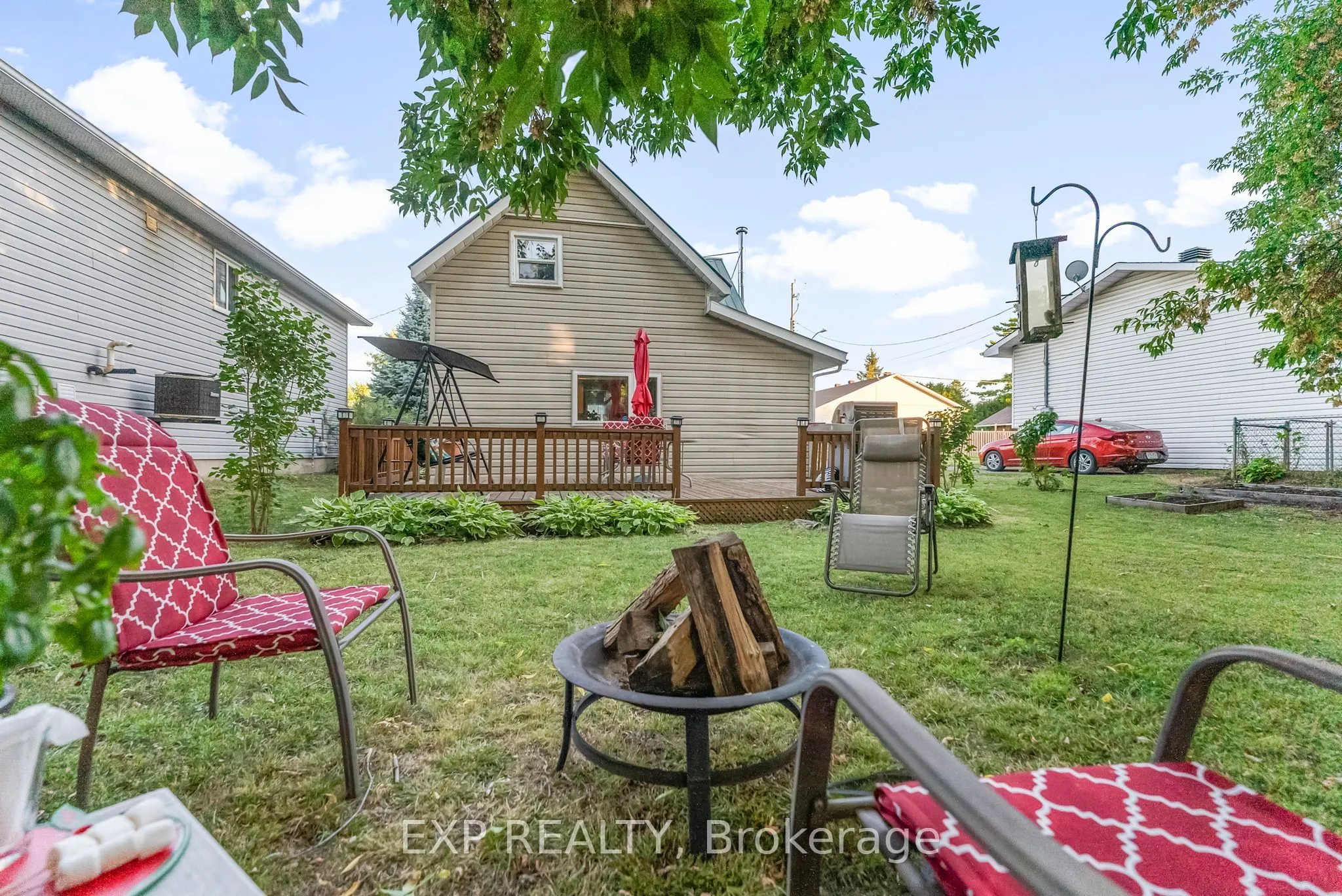 97 Edward Street S