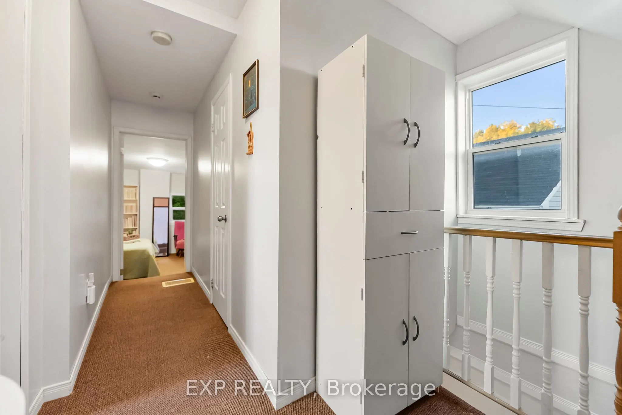 97 Edward Street S