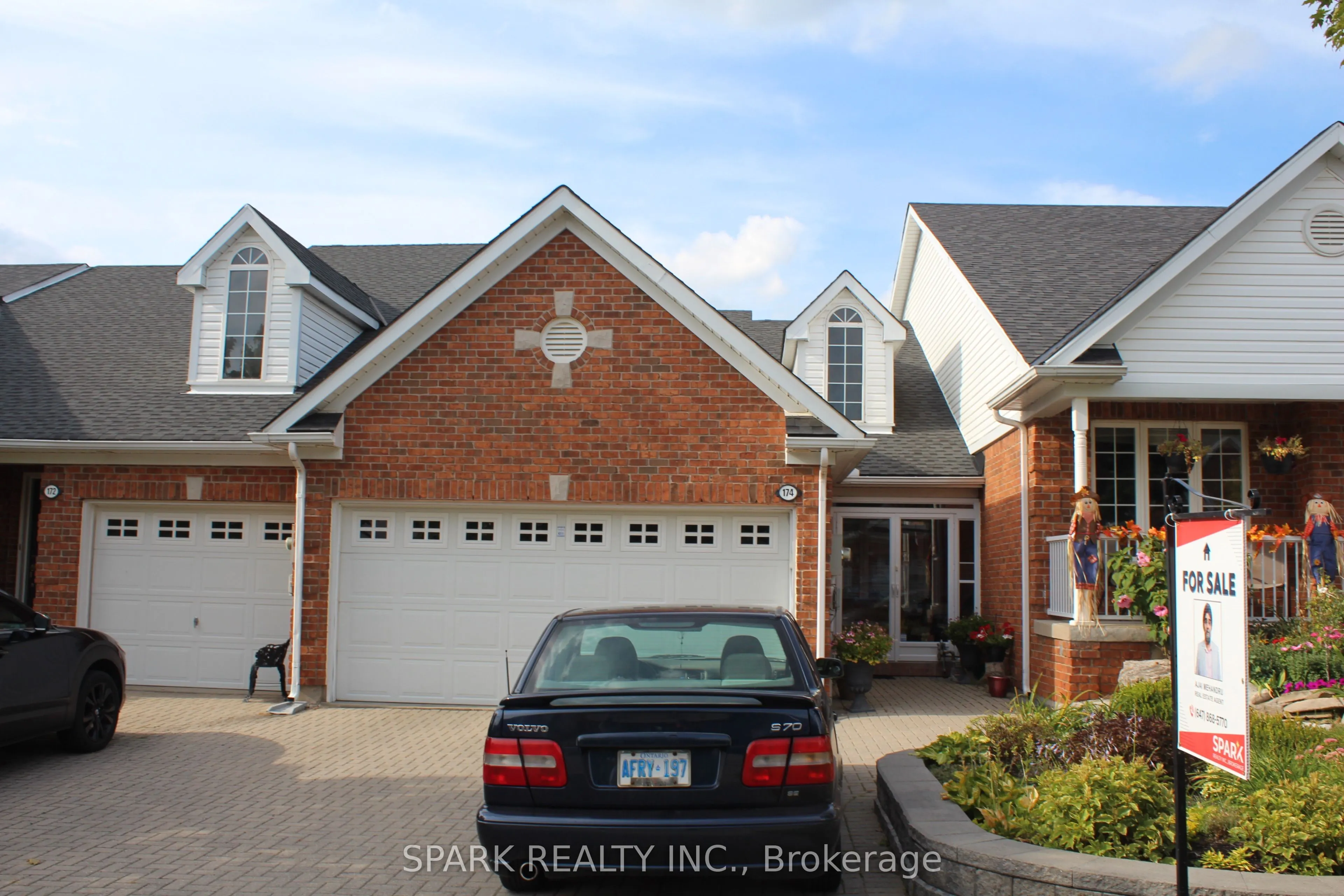 174 Riverwalk Place