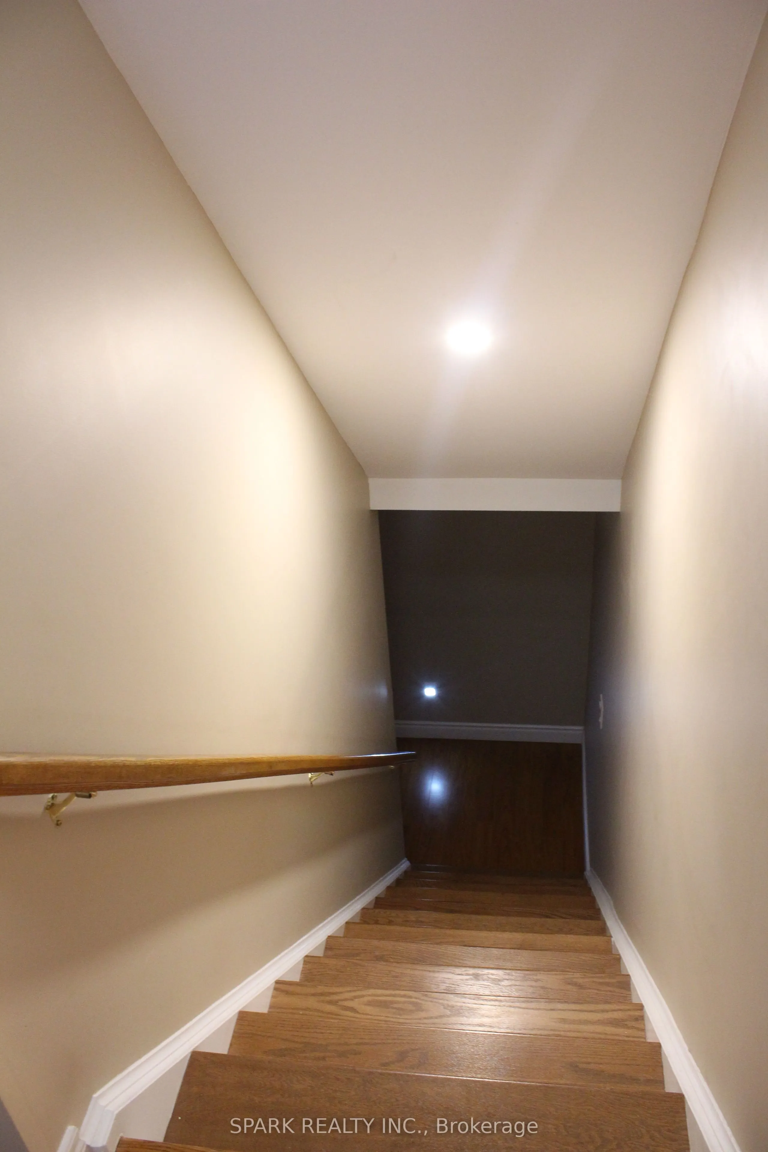 174 Riverwalk Place