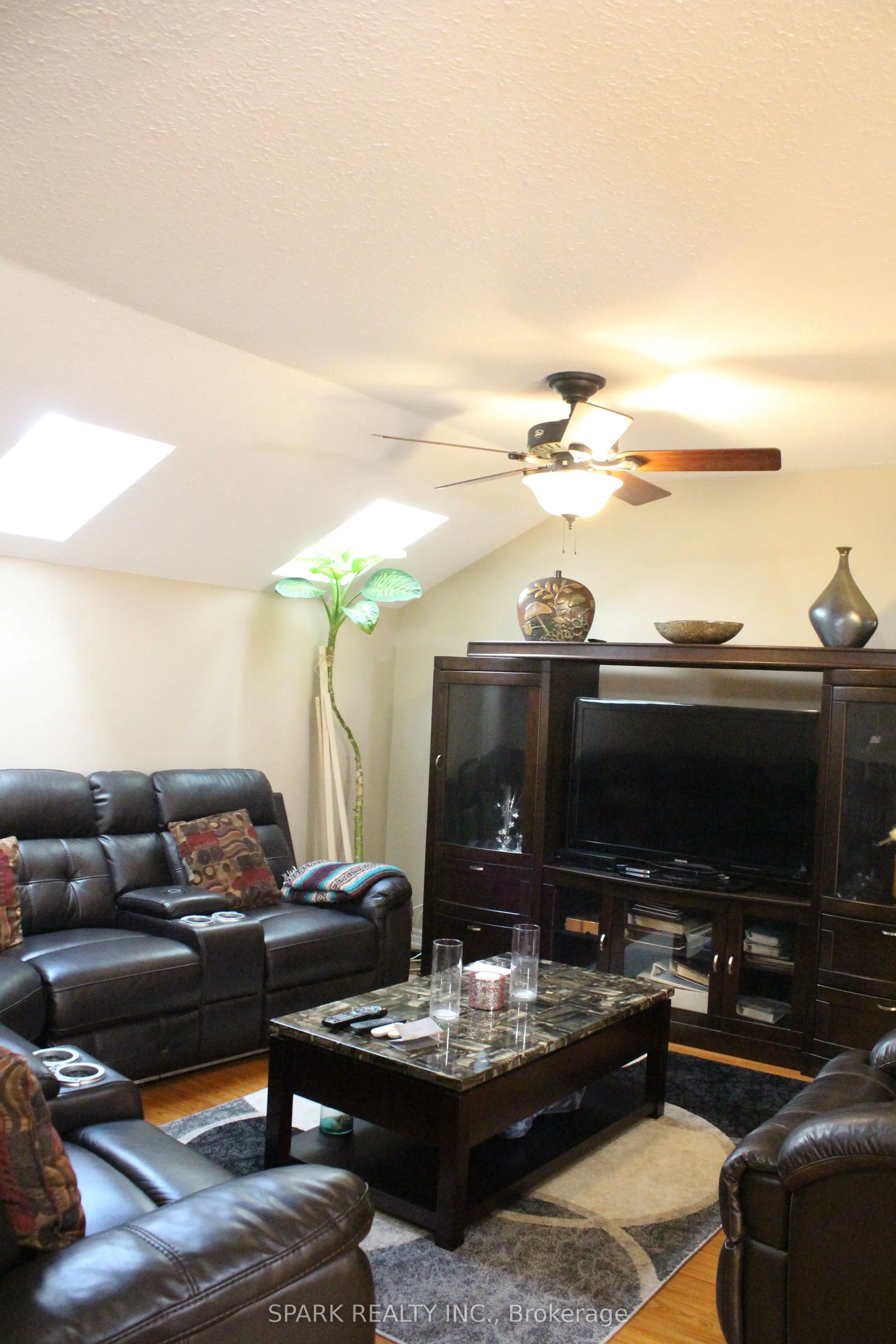 174 Riverwalk Place