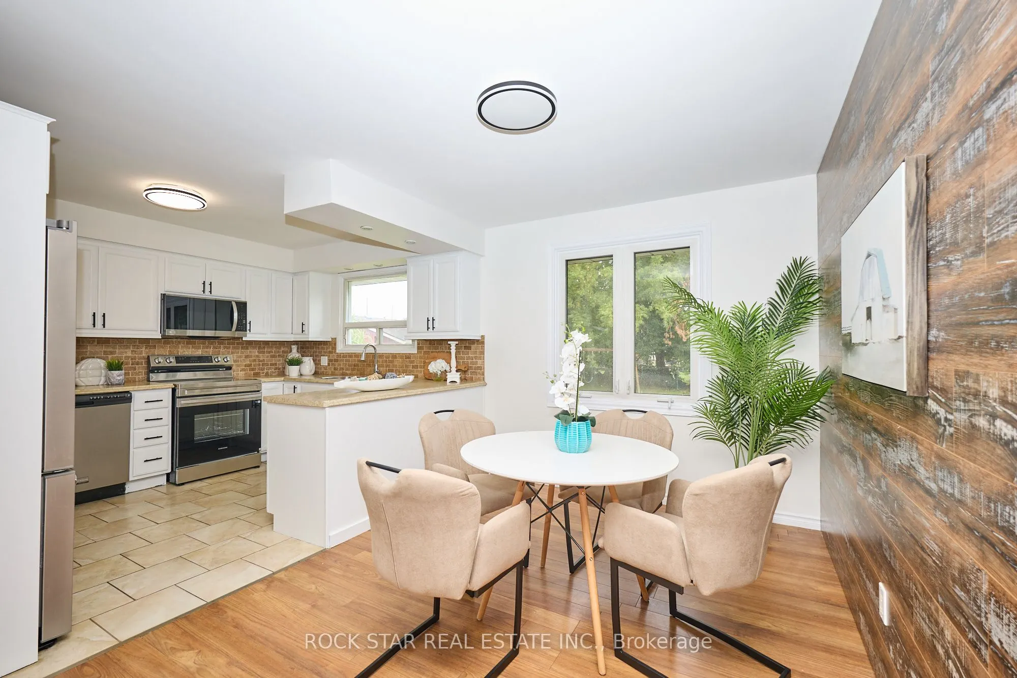 7 Joanna Drive