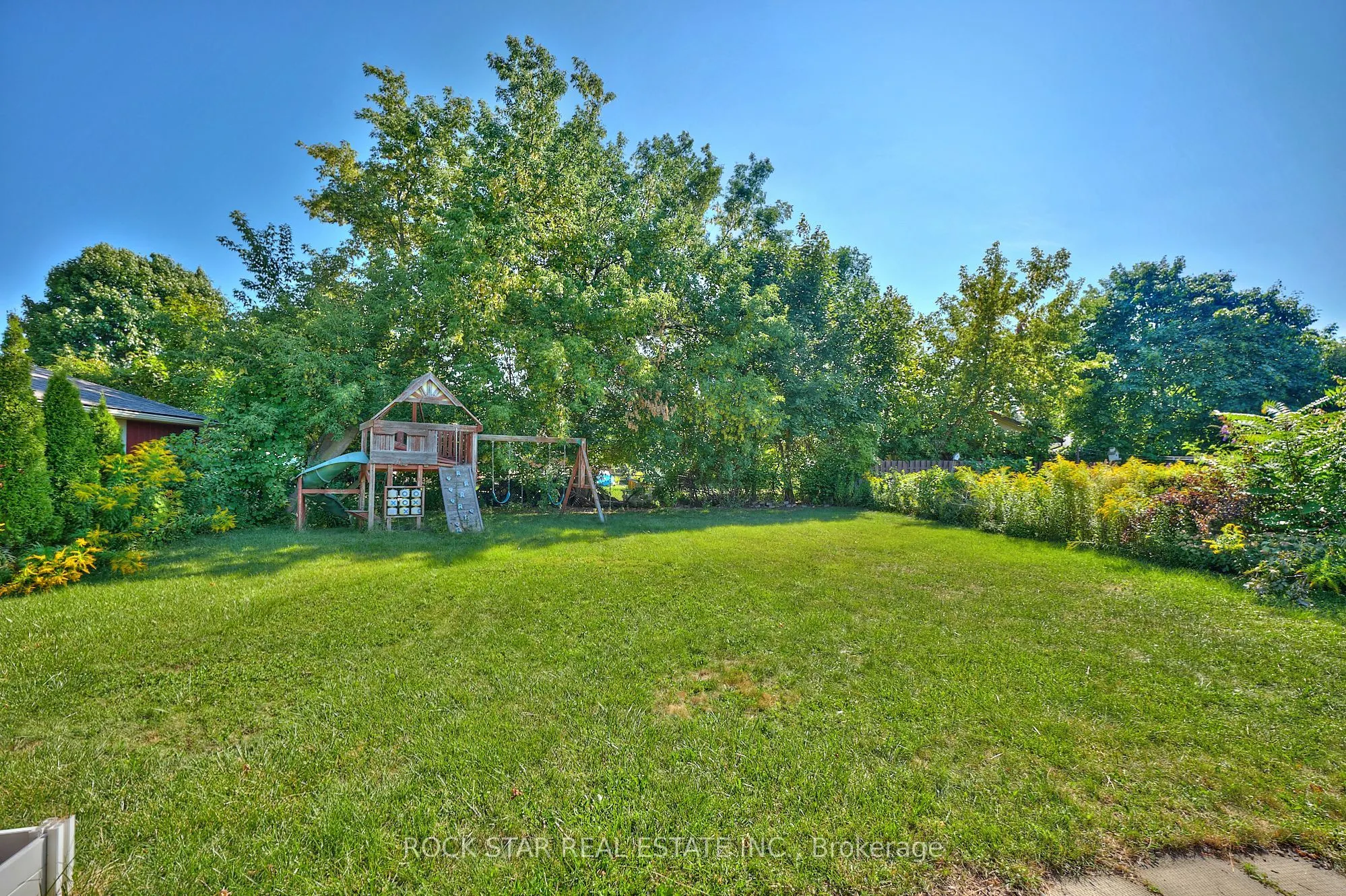7 Joanna Drive