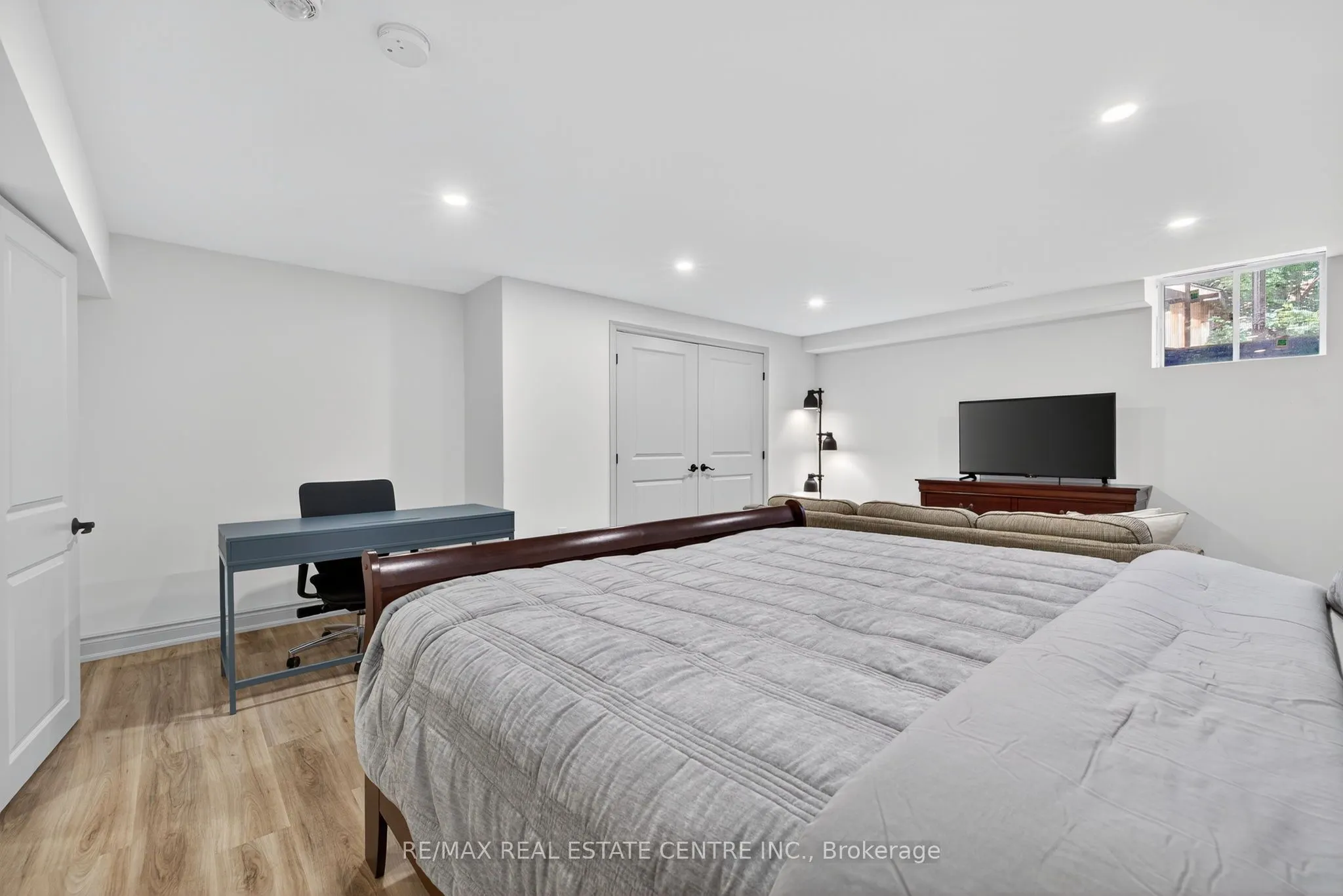 53 Anderson Avenue
