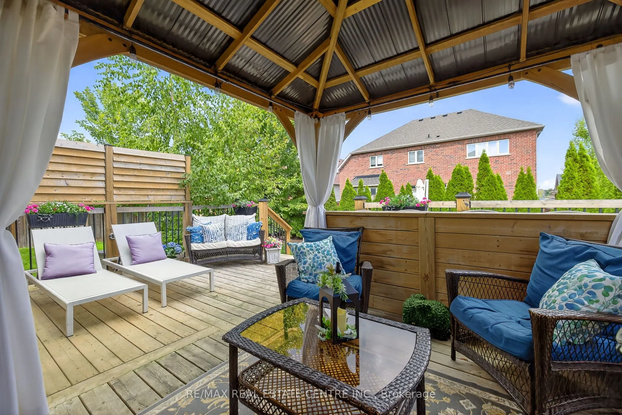 53 Anderson Avenue