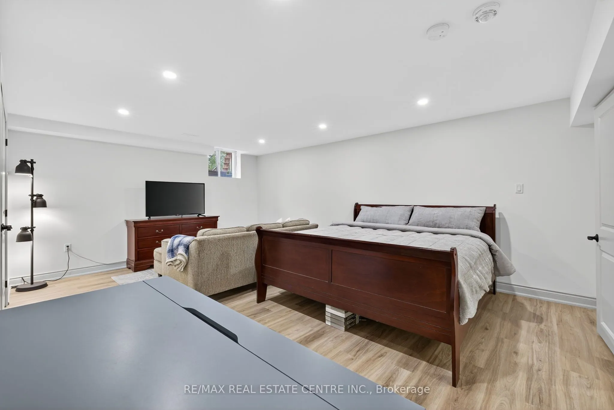 53 Anderson Avenue