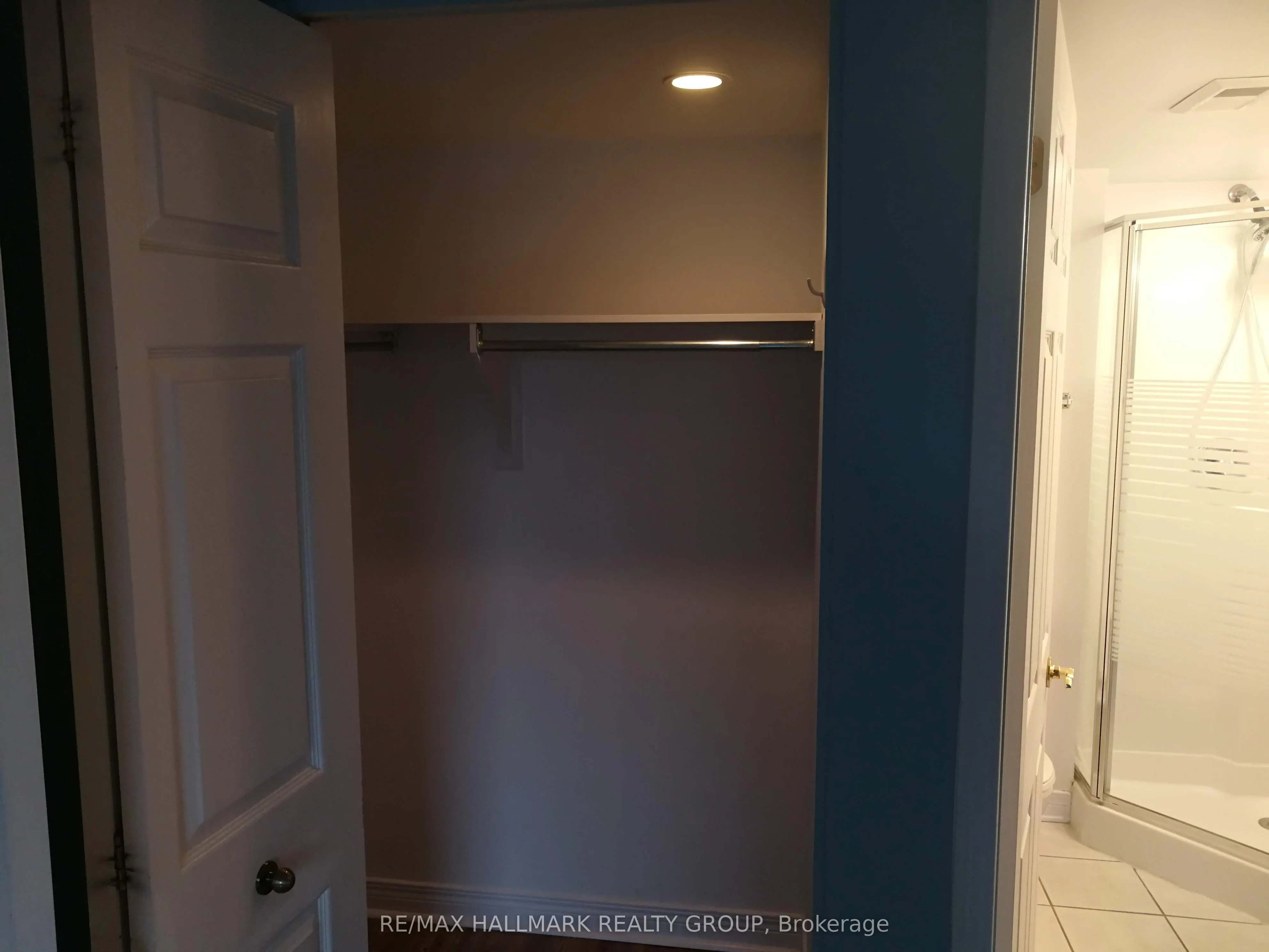 429 Somerset Street W, #413