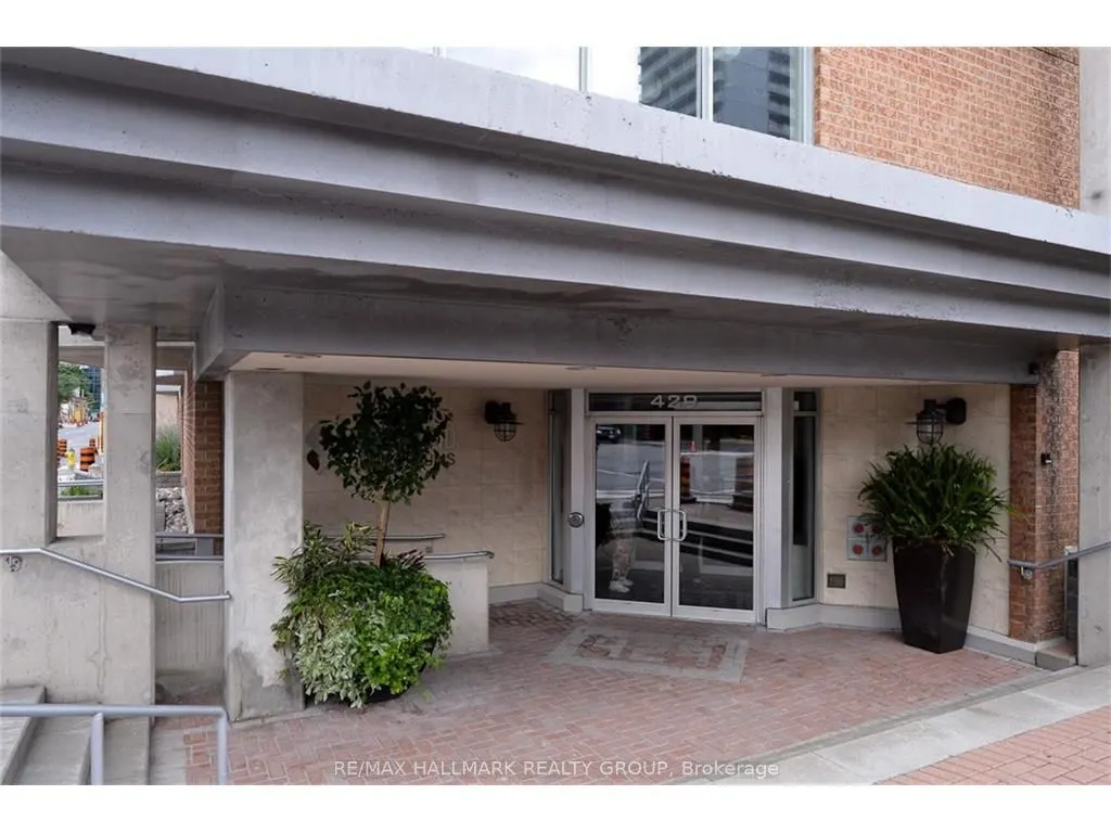 429 Somerset Street W, #413