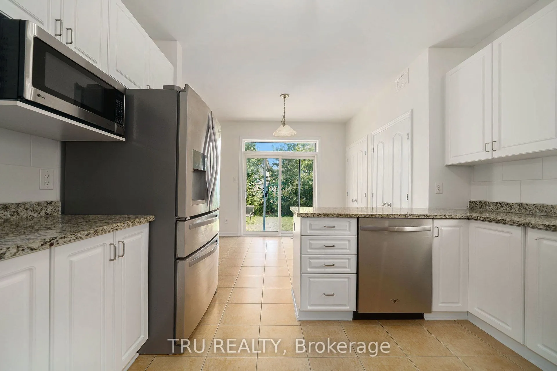 536 Golden Sedge Way