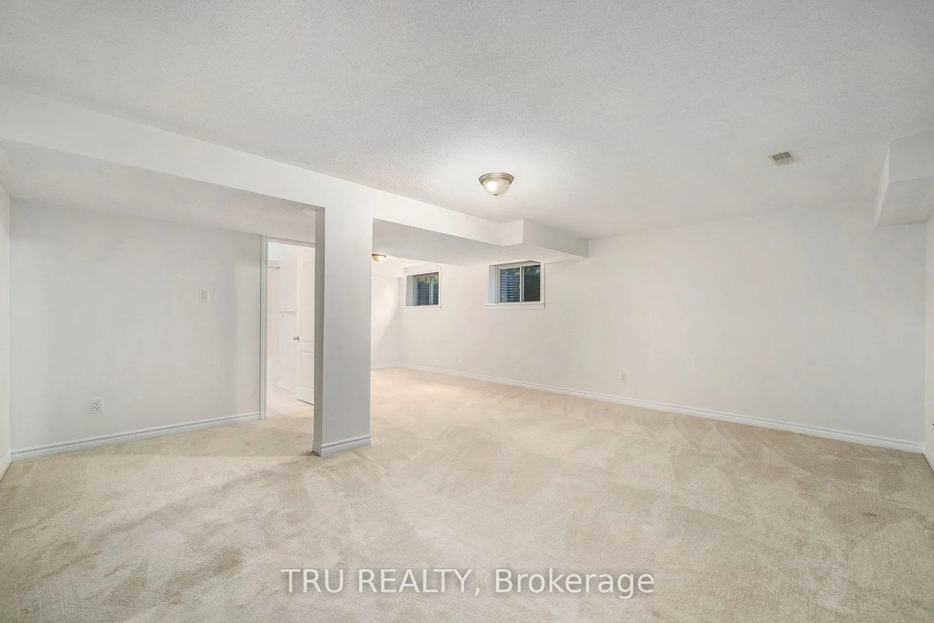 536 Golden Sedge Way