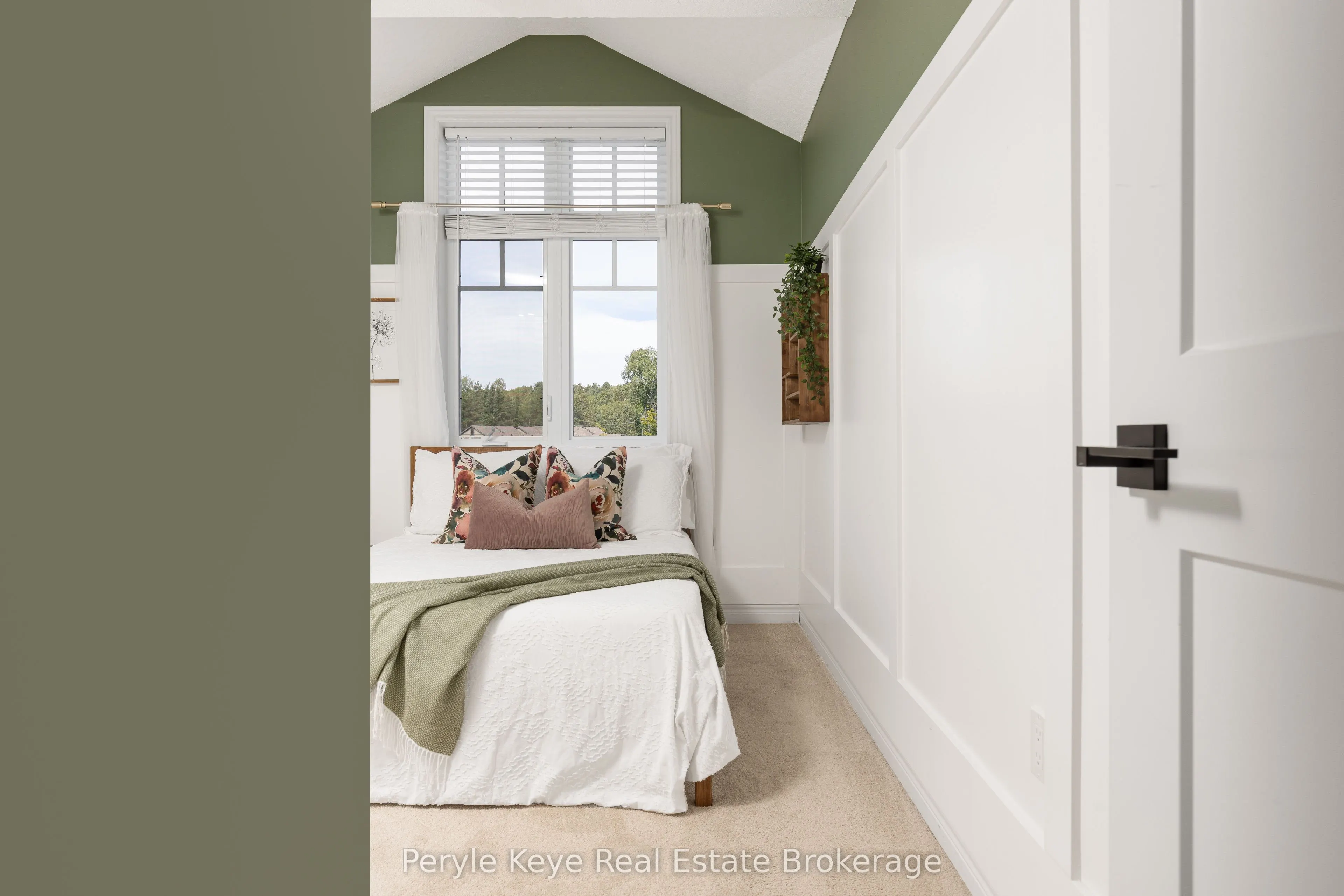 5 KELSEY MADISON Court