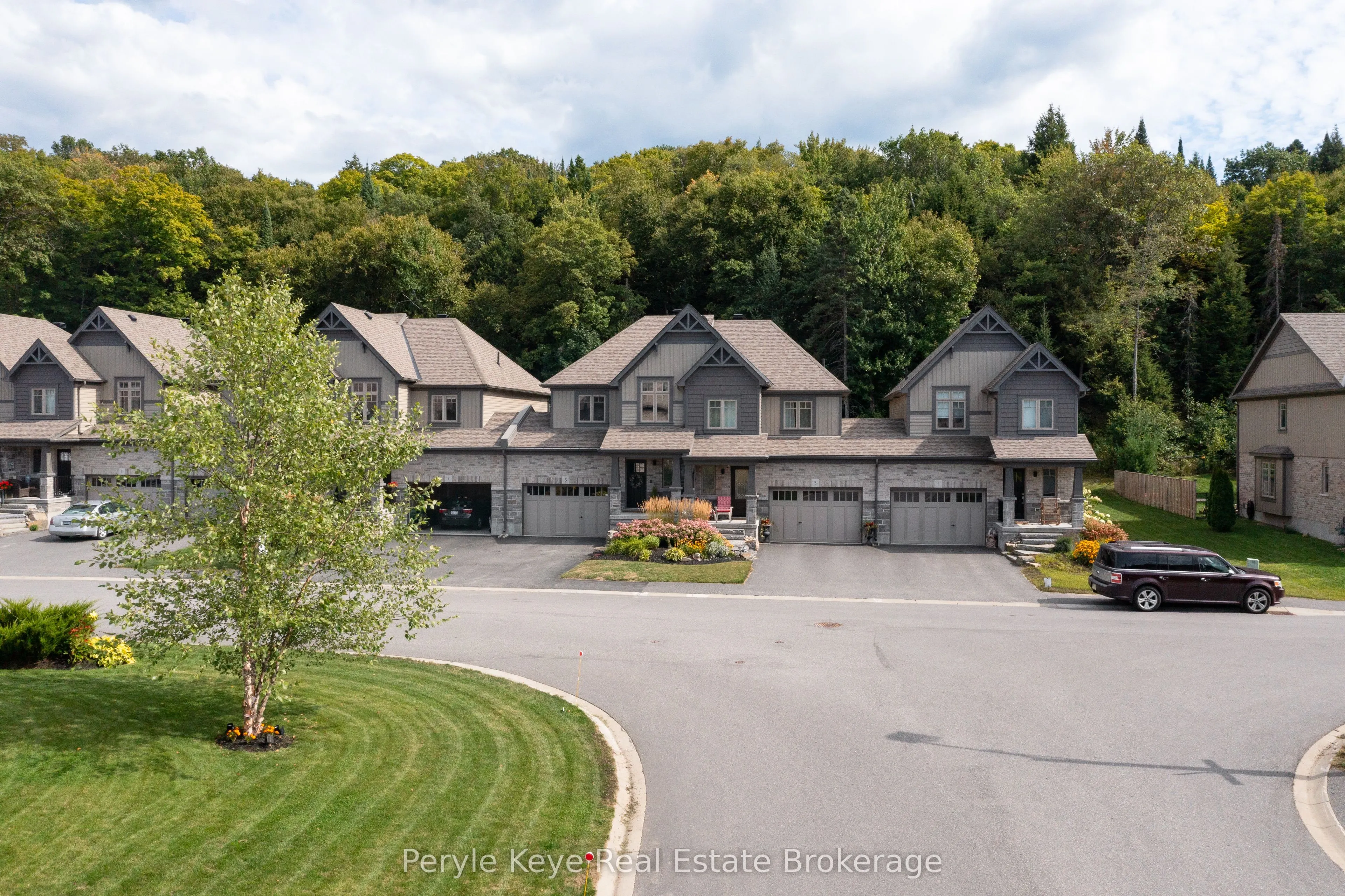 5 KELSEY MADISON Court
