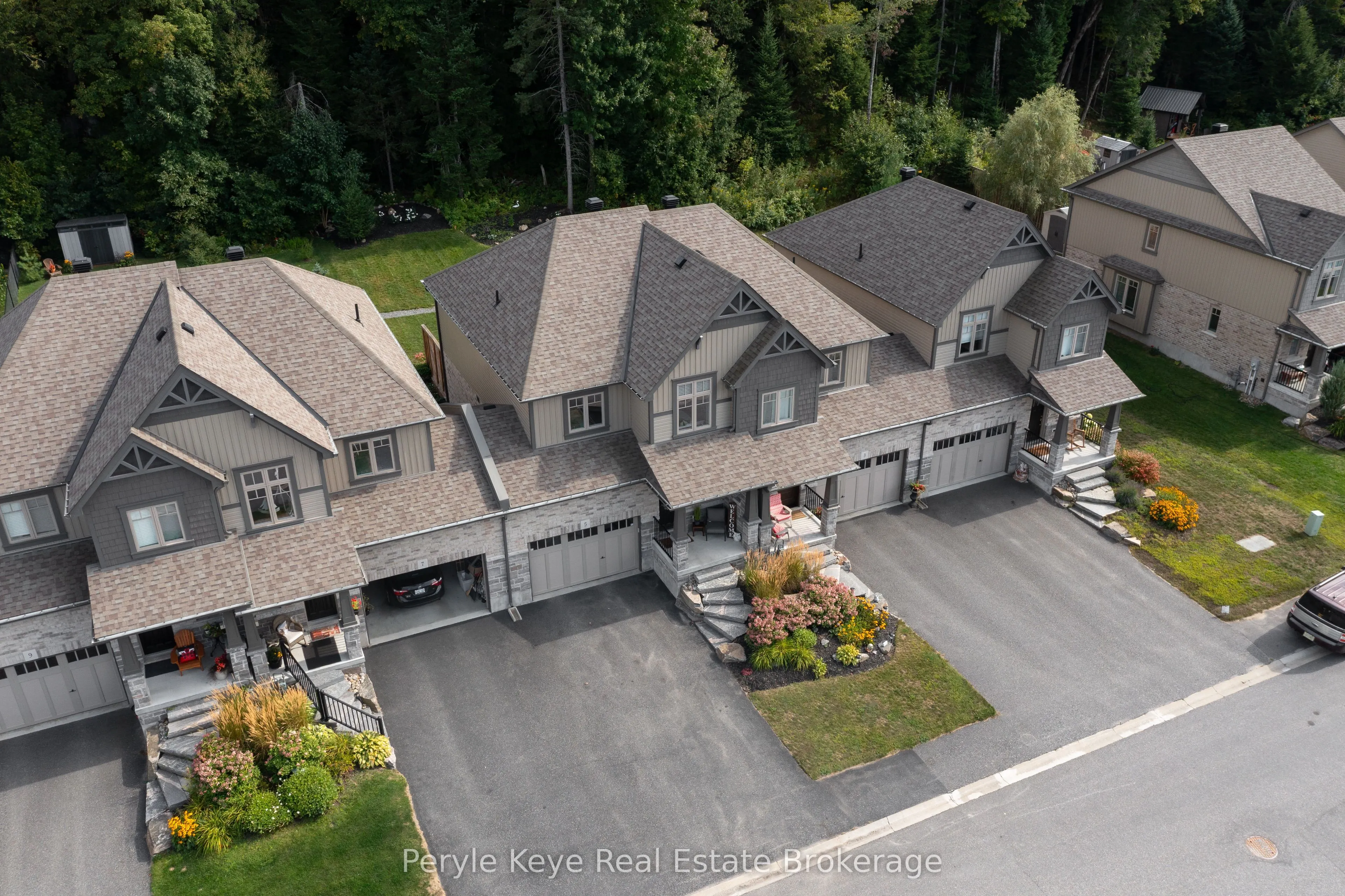 5 KELSEY MADISON Court
