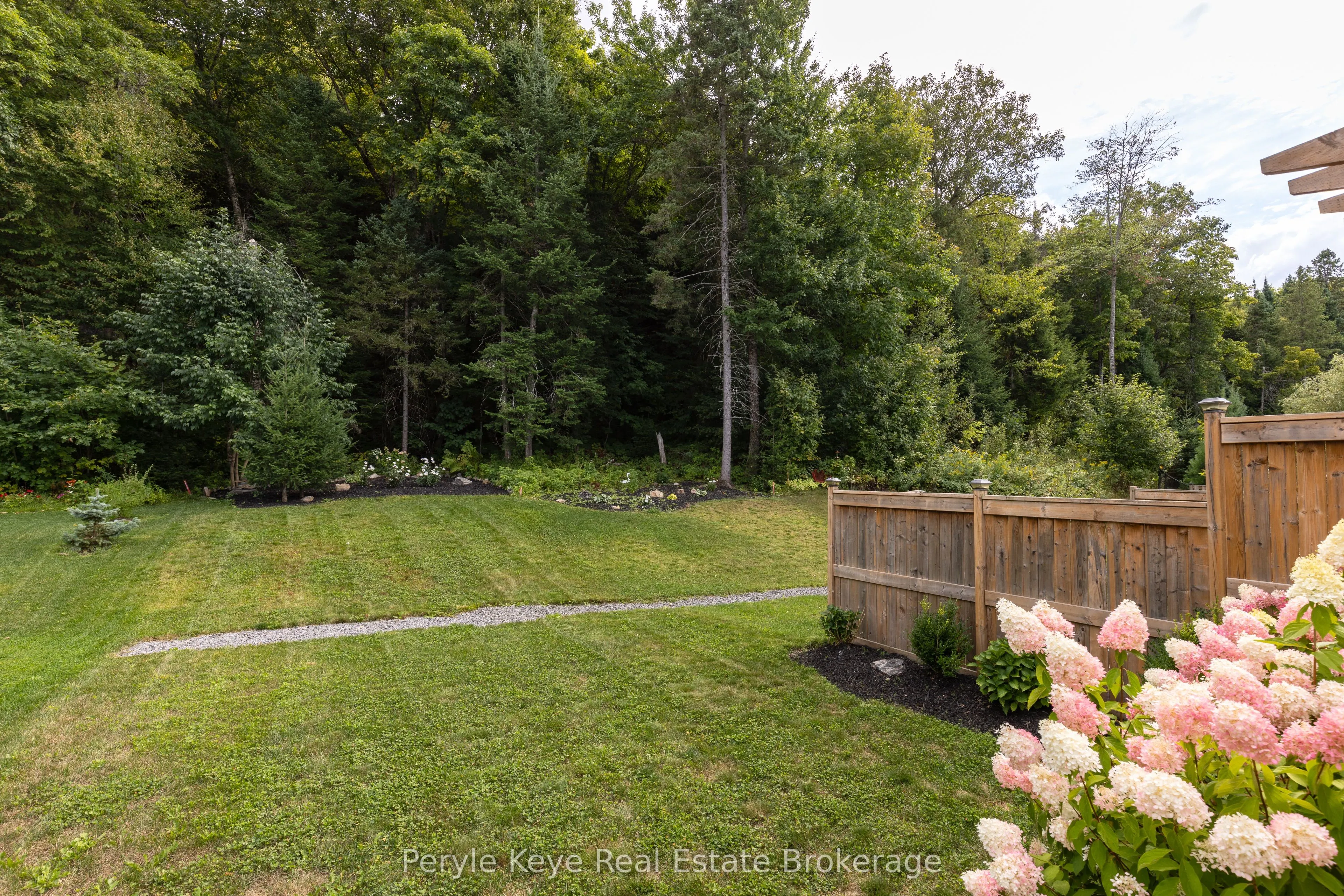 5 KELSEY MADISON Court