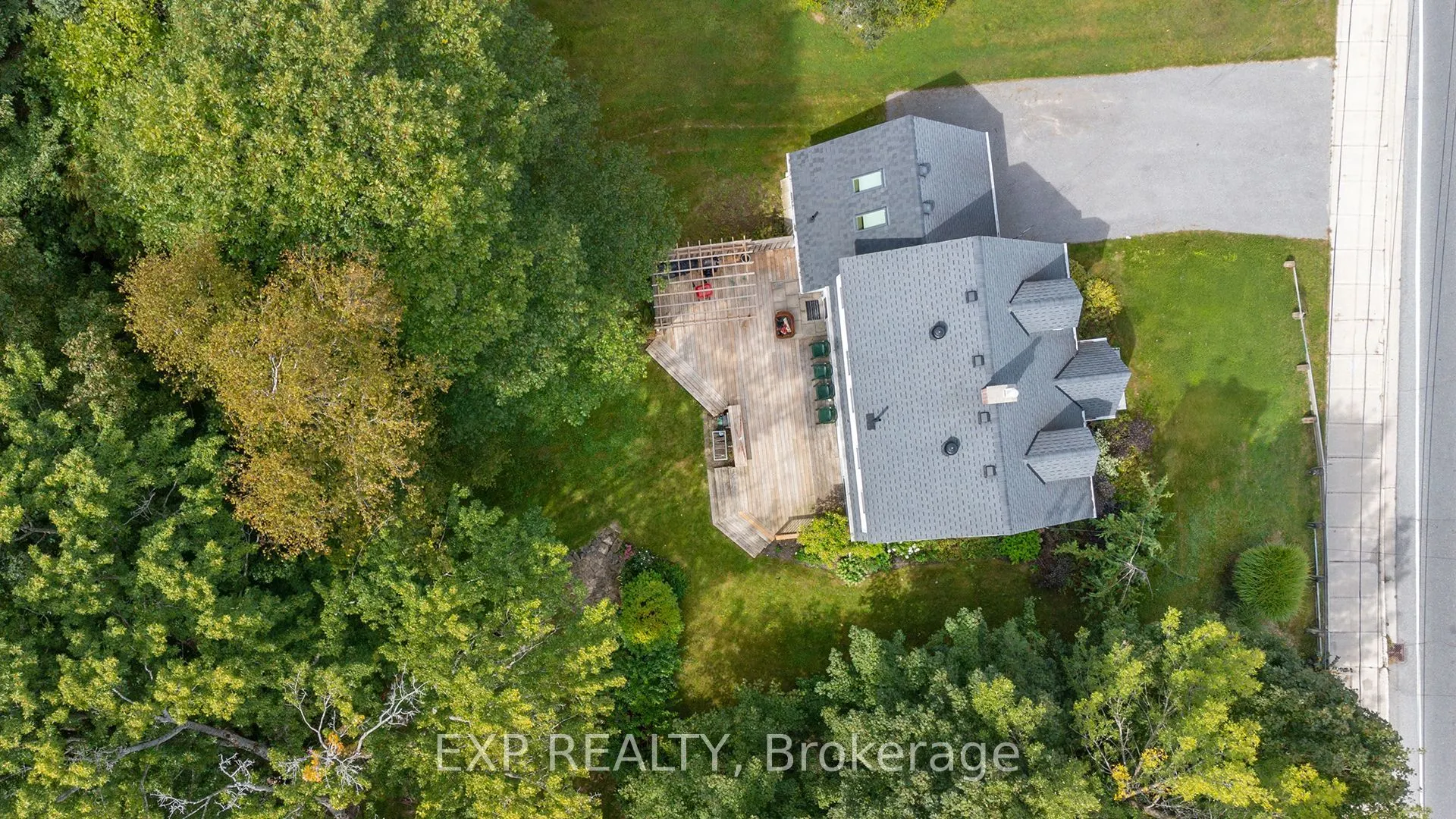 46 Sydenham Street S