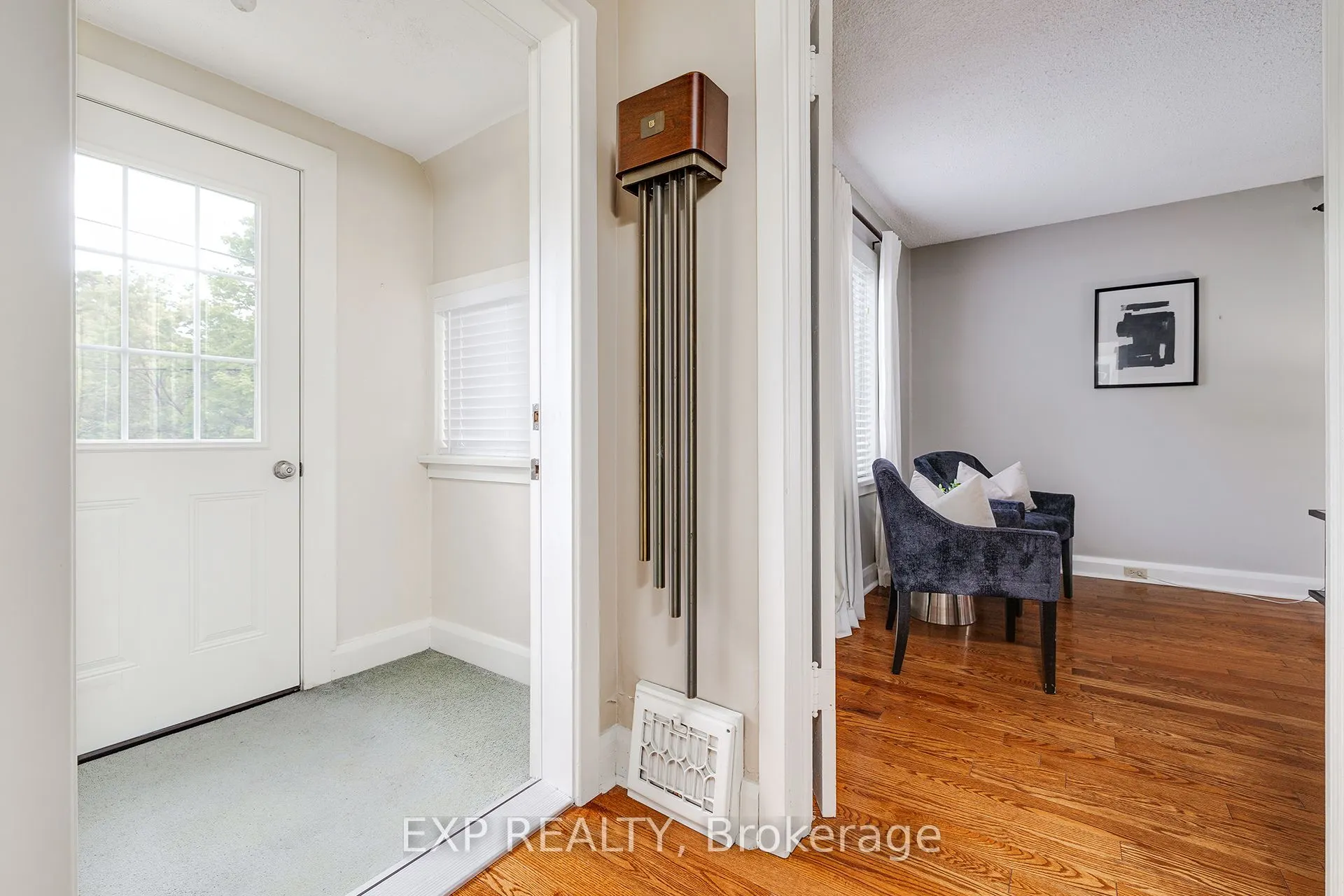 46 Sydenham Street S