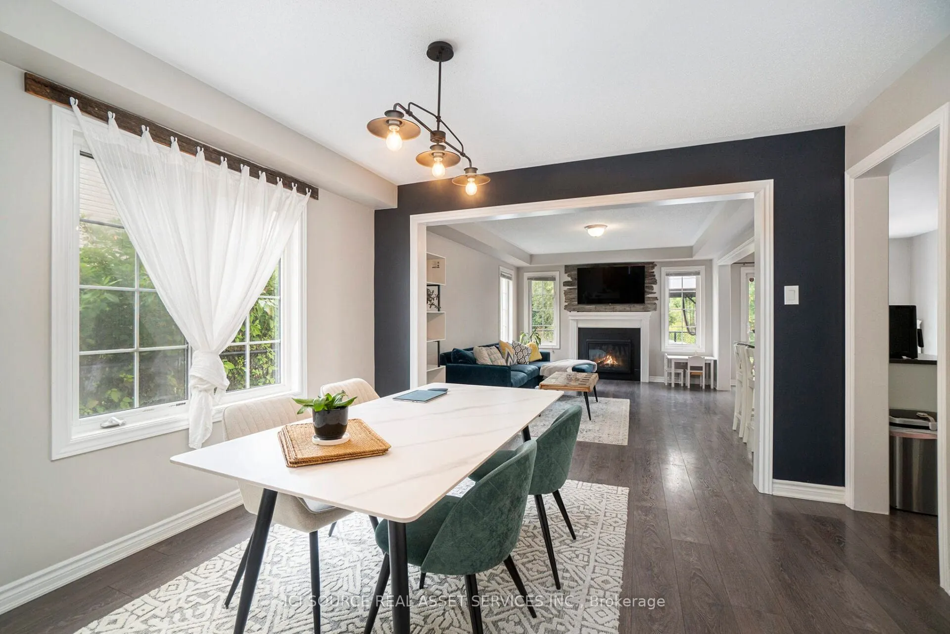 748 Mayfly Crescent