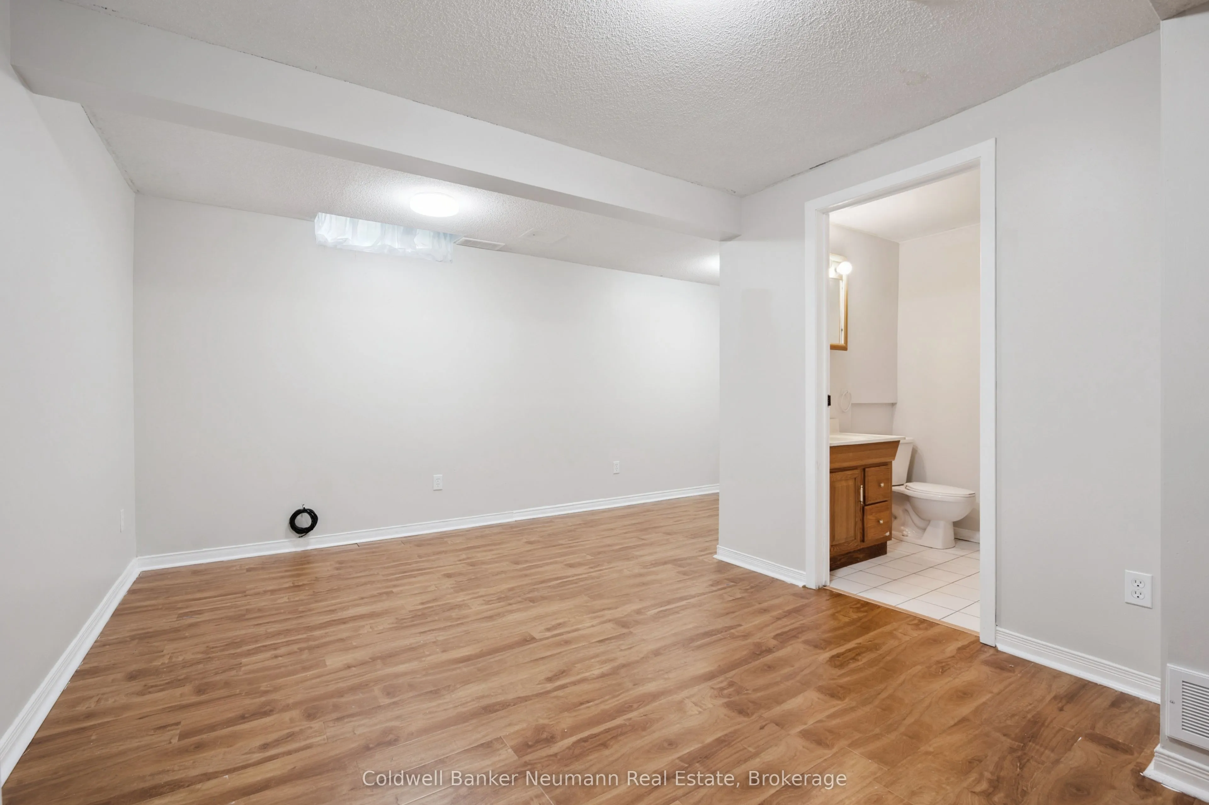 29 Grandridge Crescent