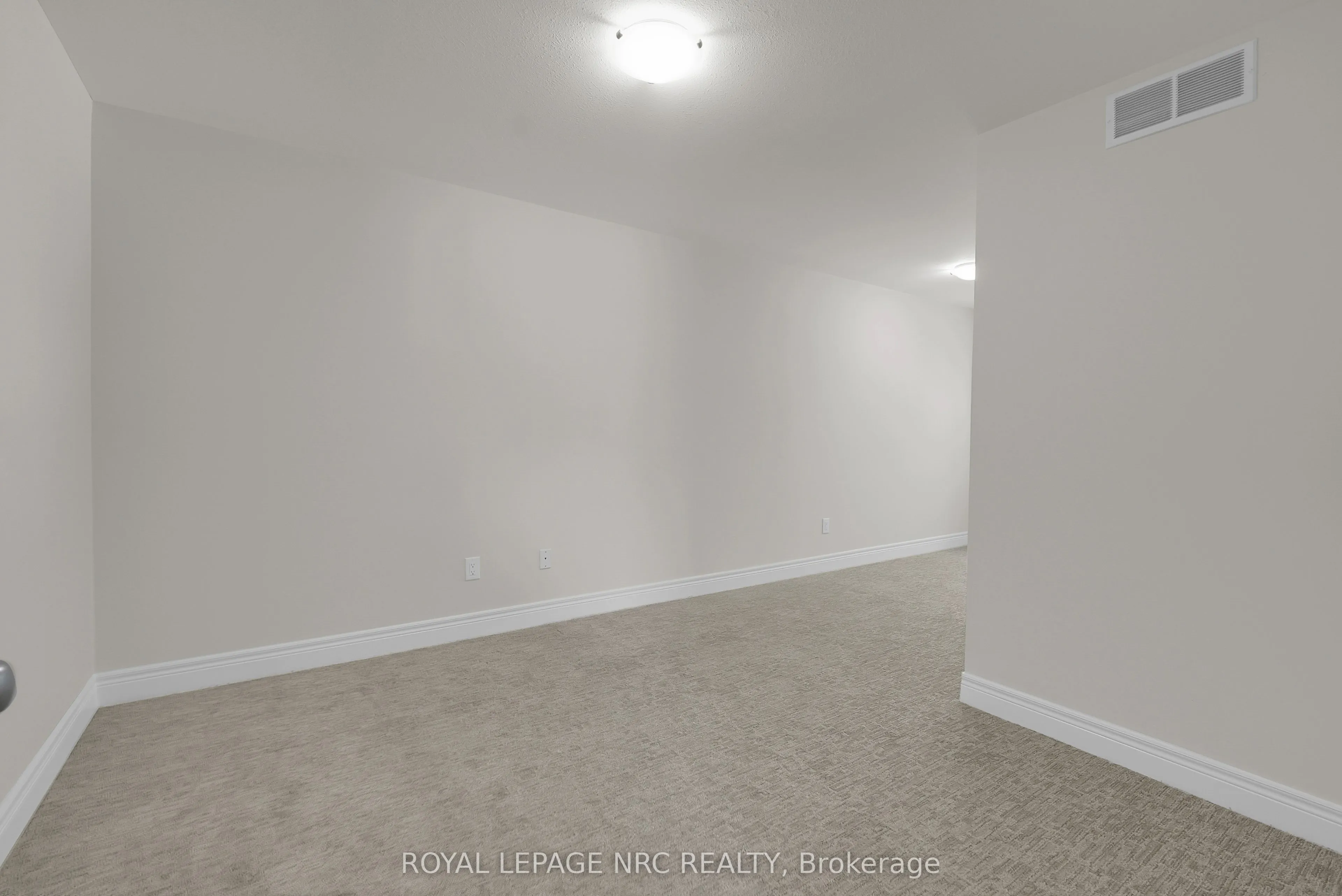 58 Queens Circle