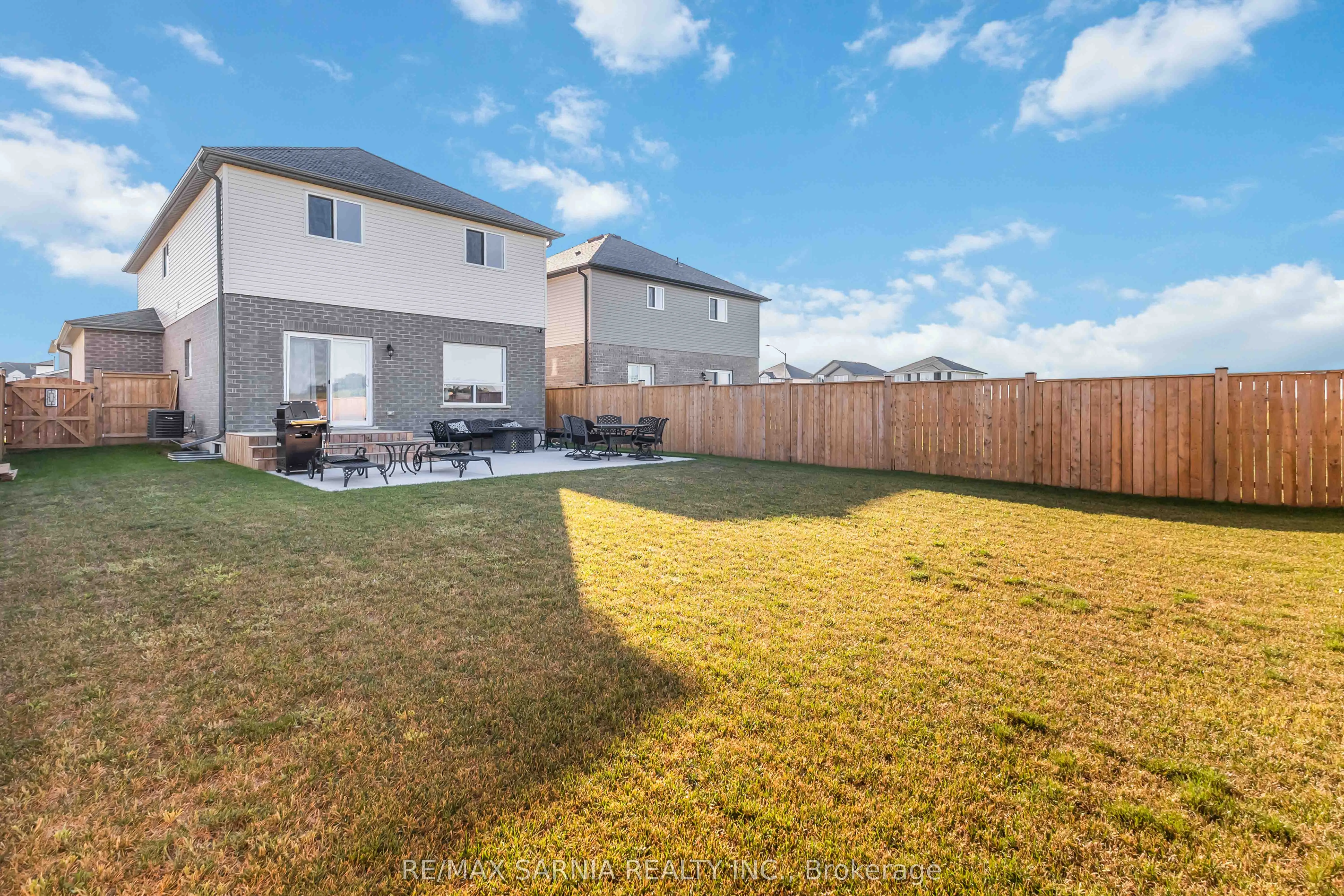 63 Rosina Lane