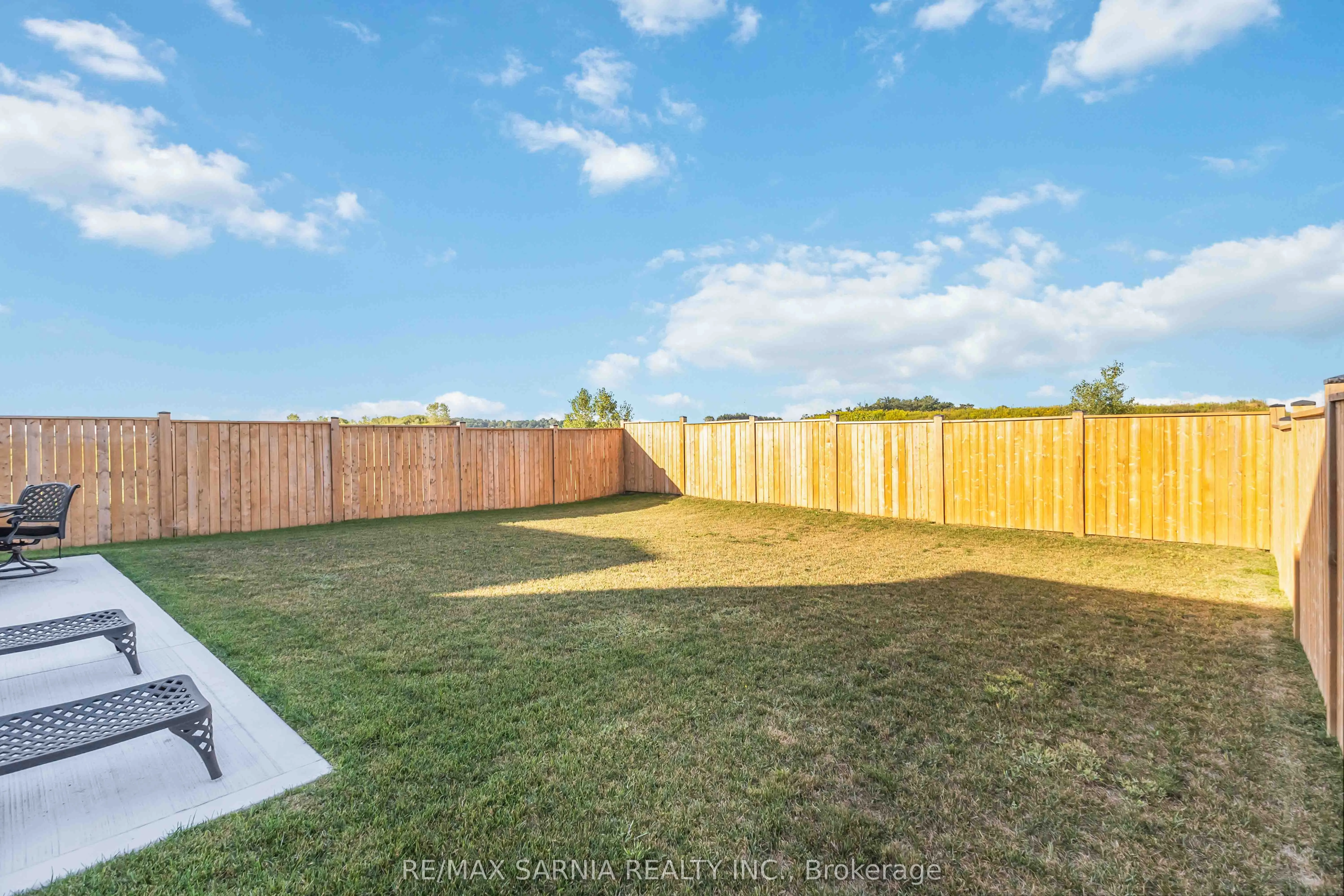 63 Rosina Lane