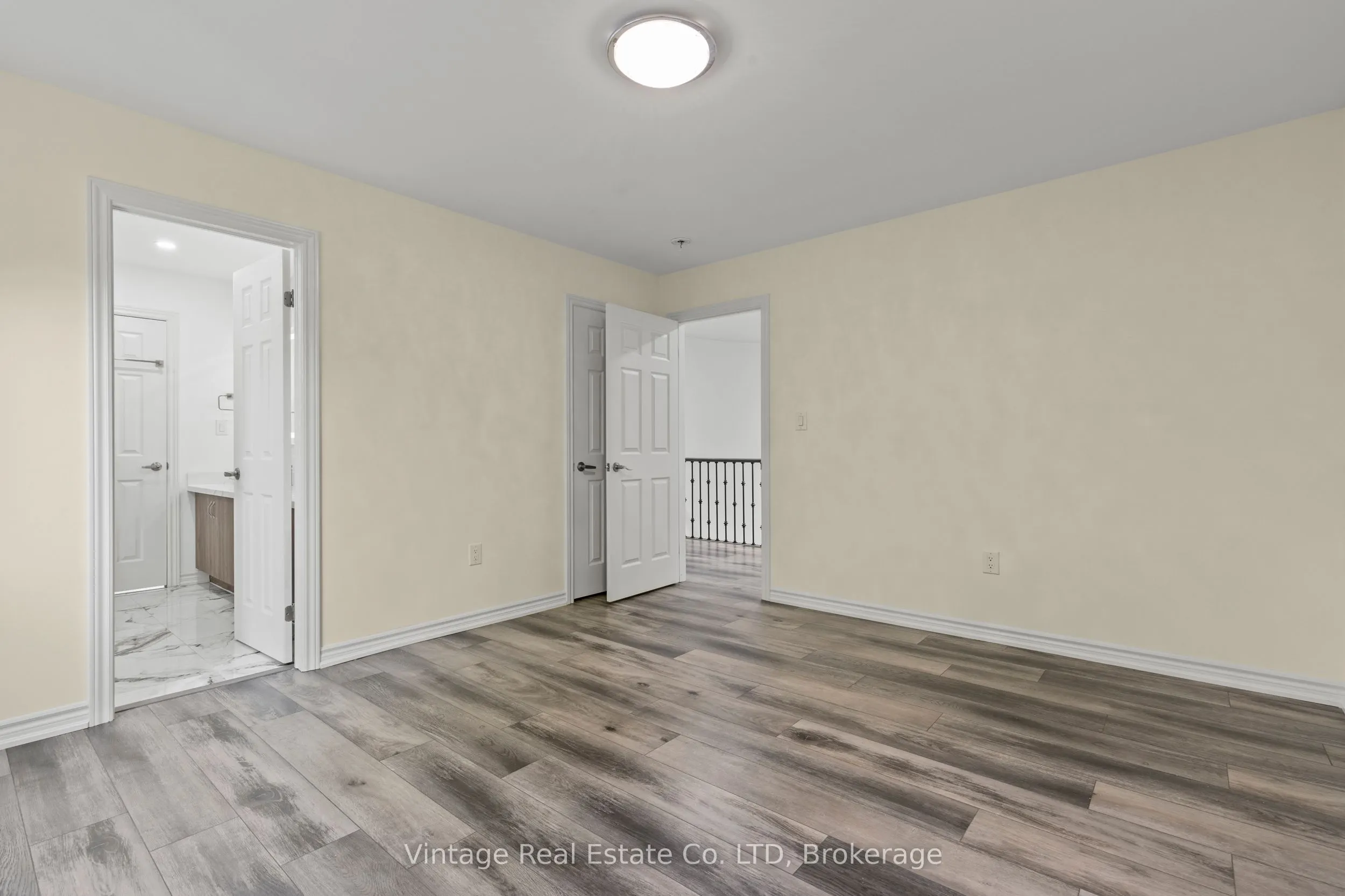 1127 Kennedy Drive