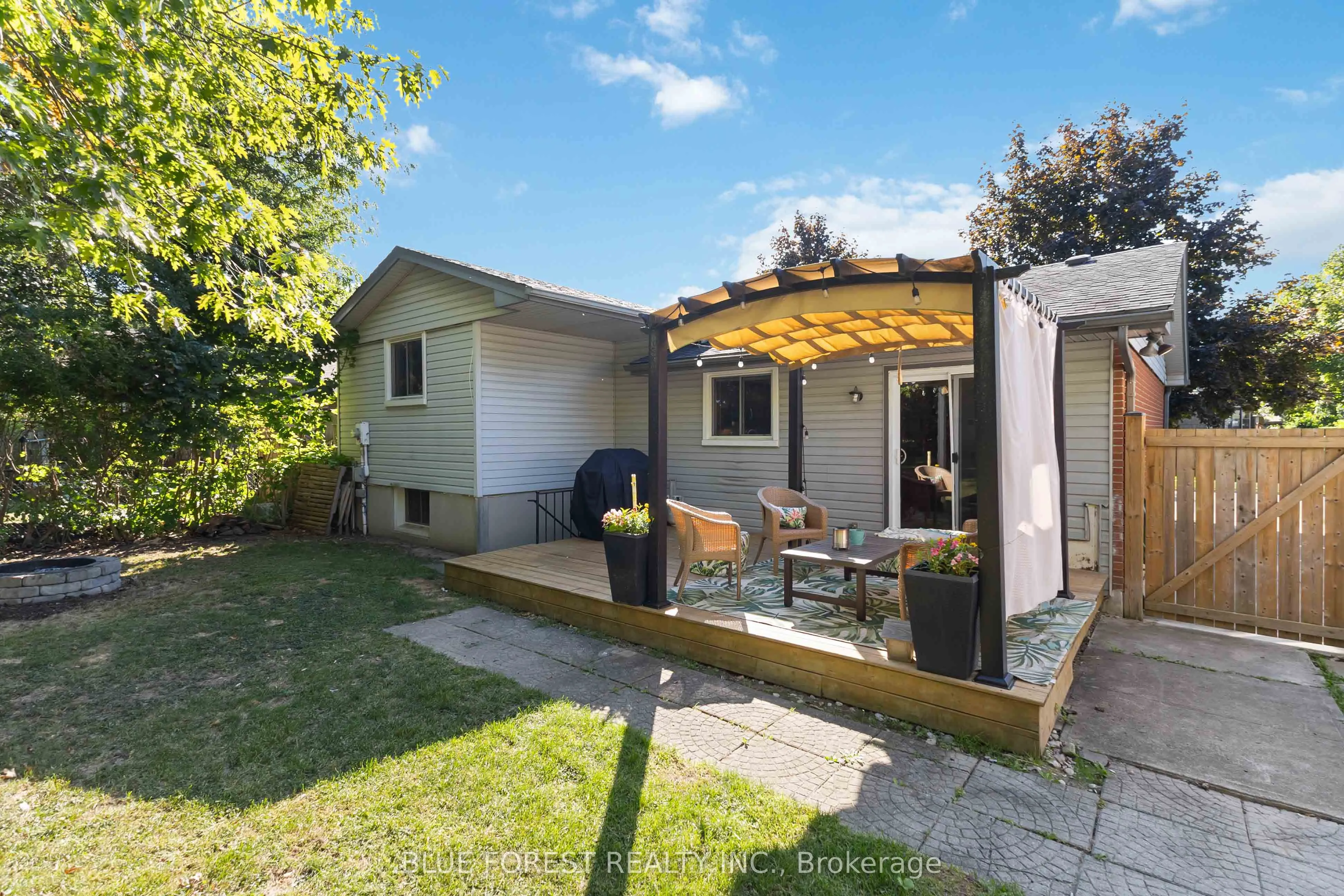 346 Blackacres Boulevard