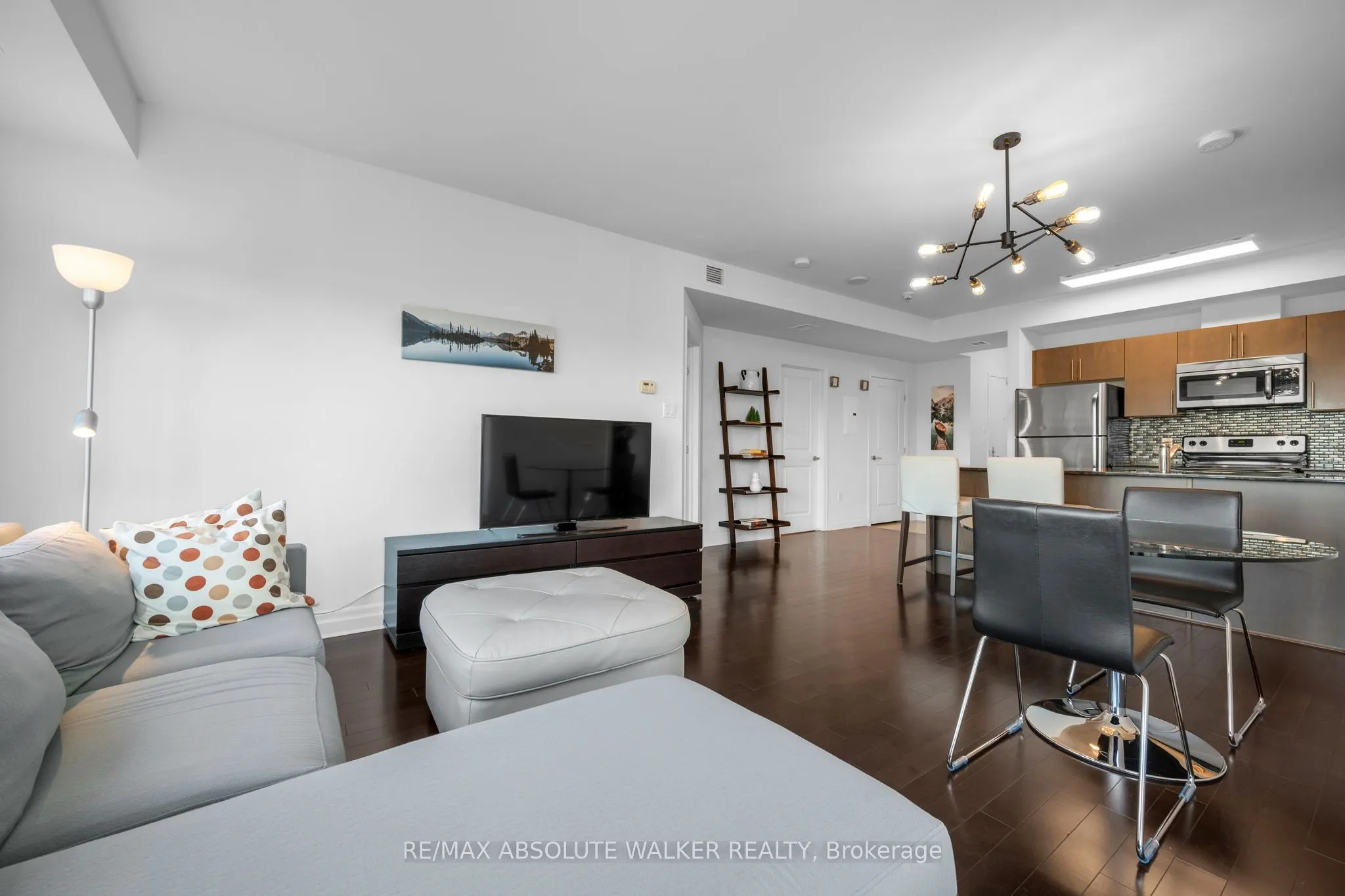 90 Landry Street, #307