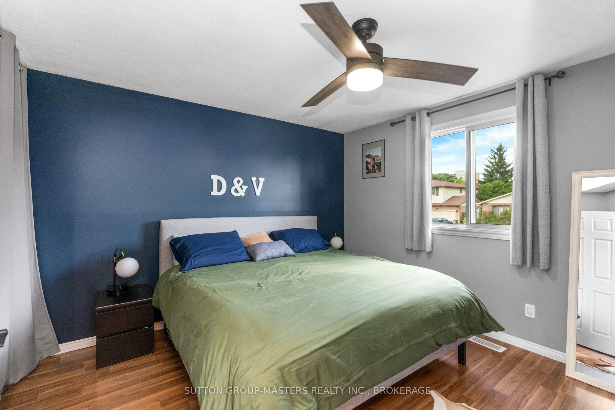 883 Old Colony Road