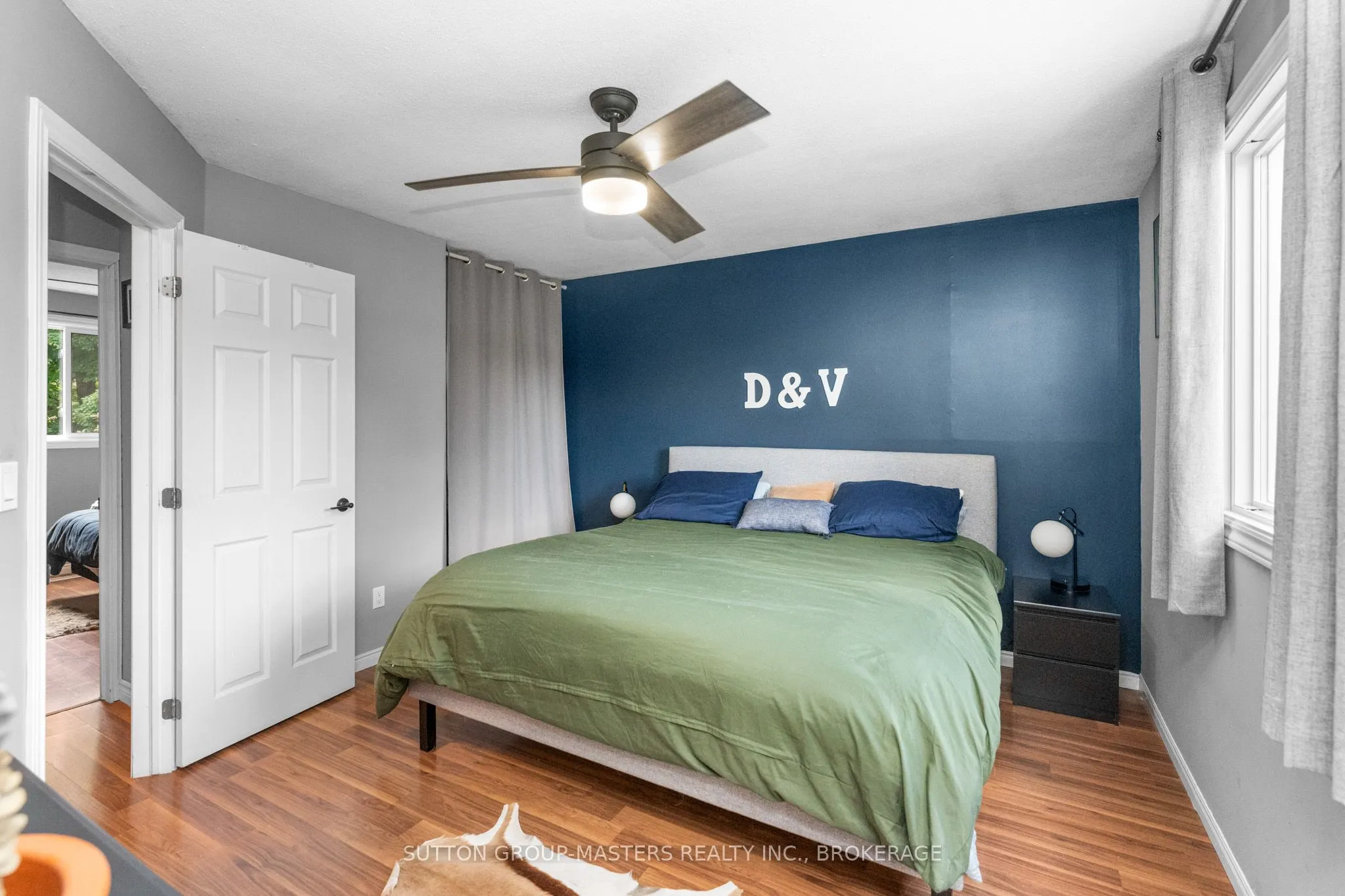 883 Old Colony Road