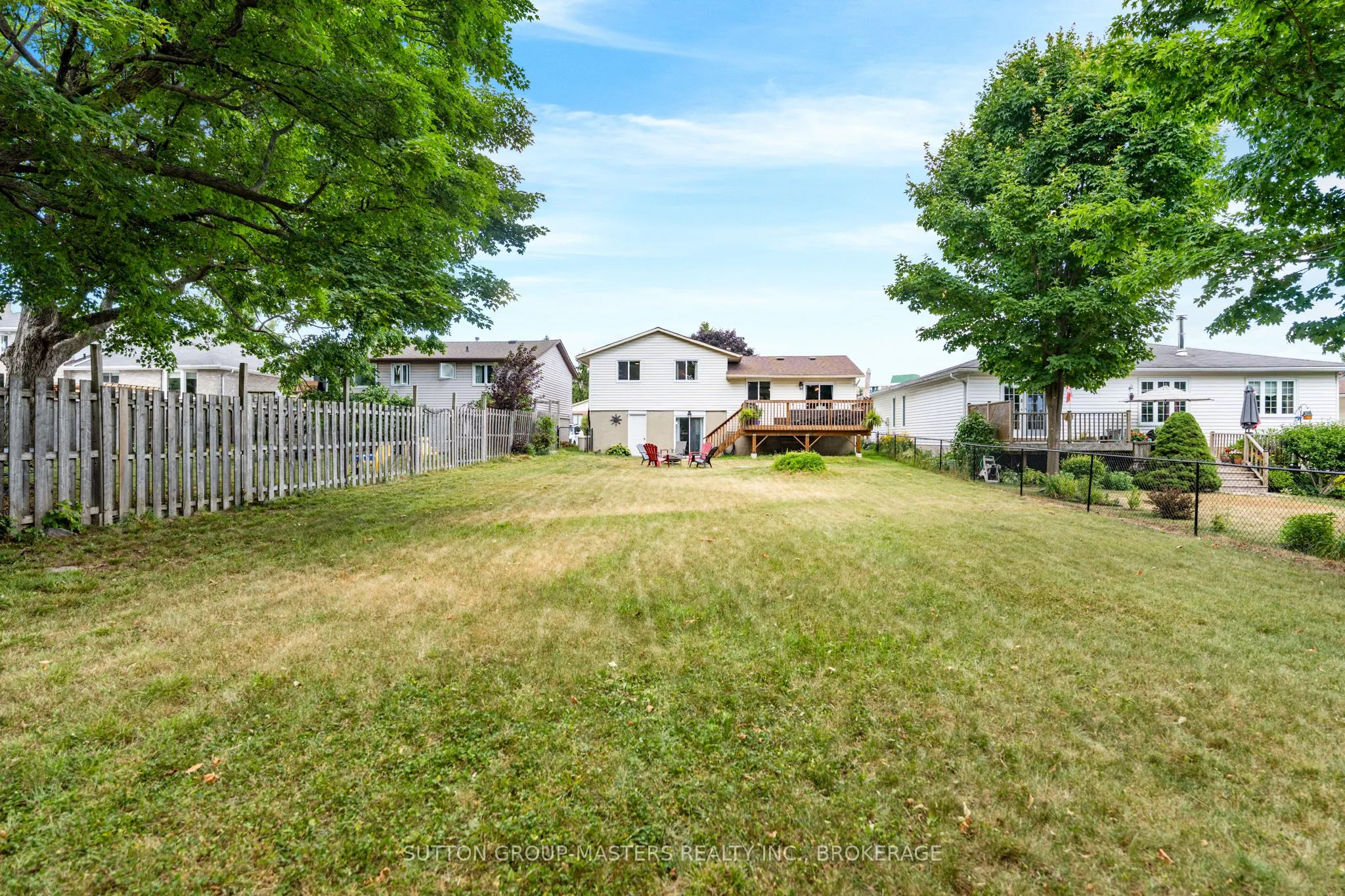 883 Old Colony Road