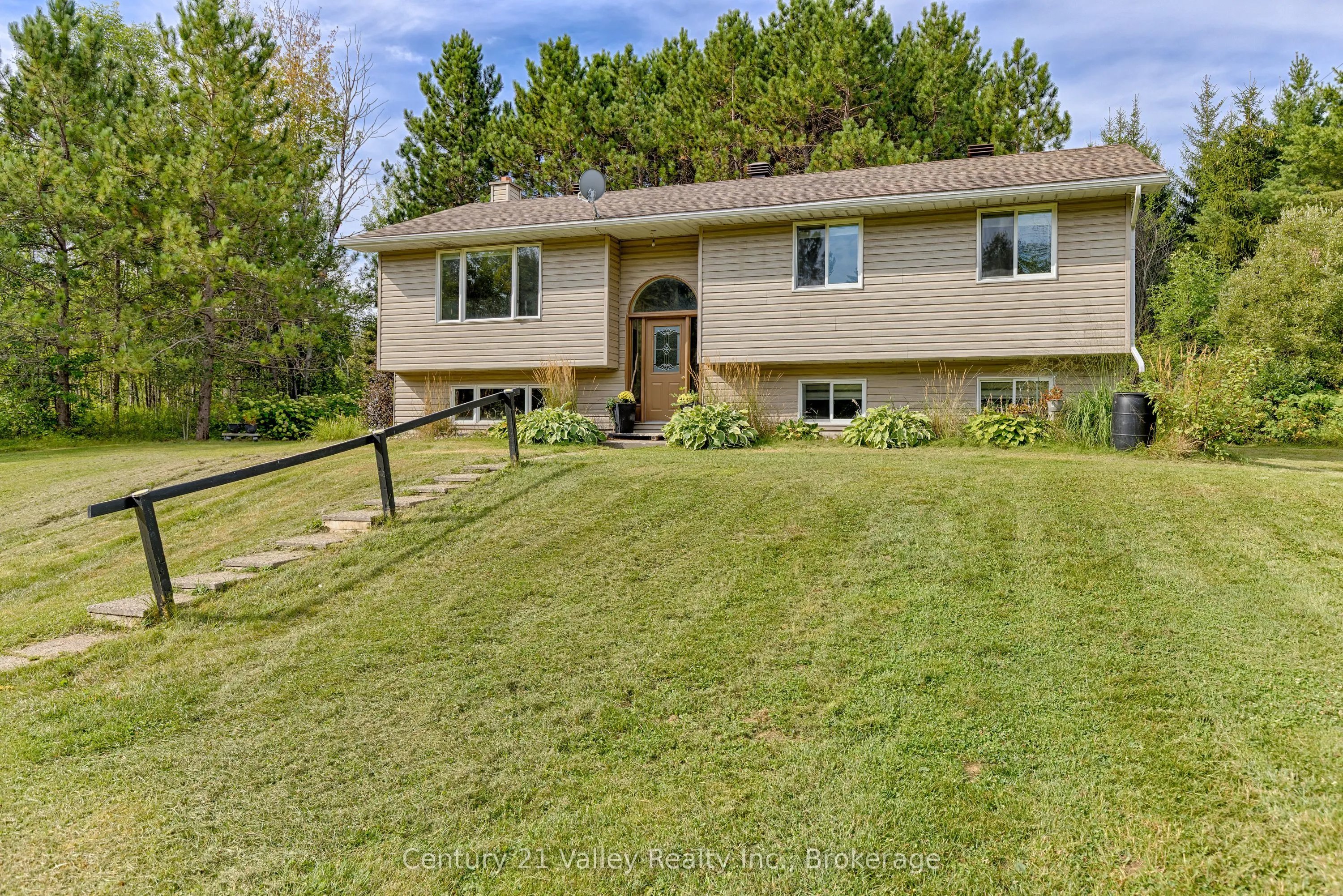 3045 Mclaughlin Road