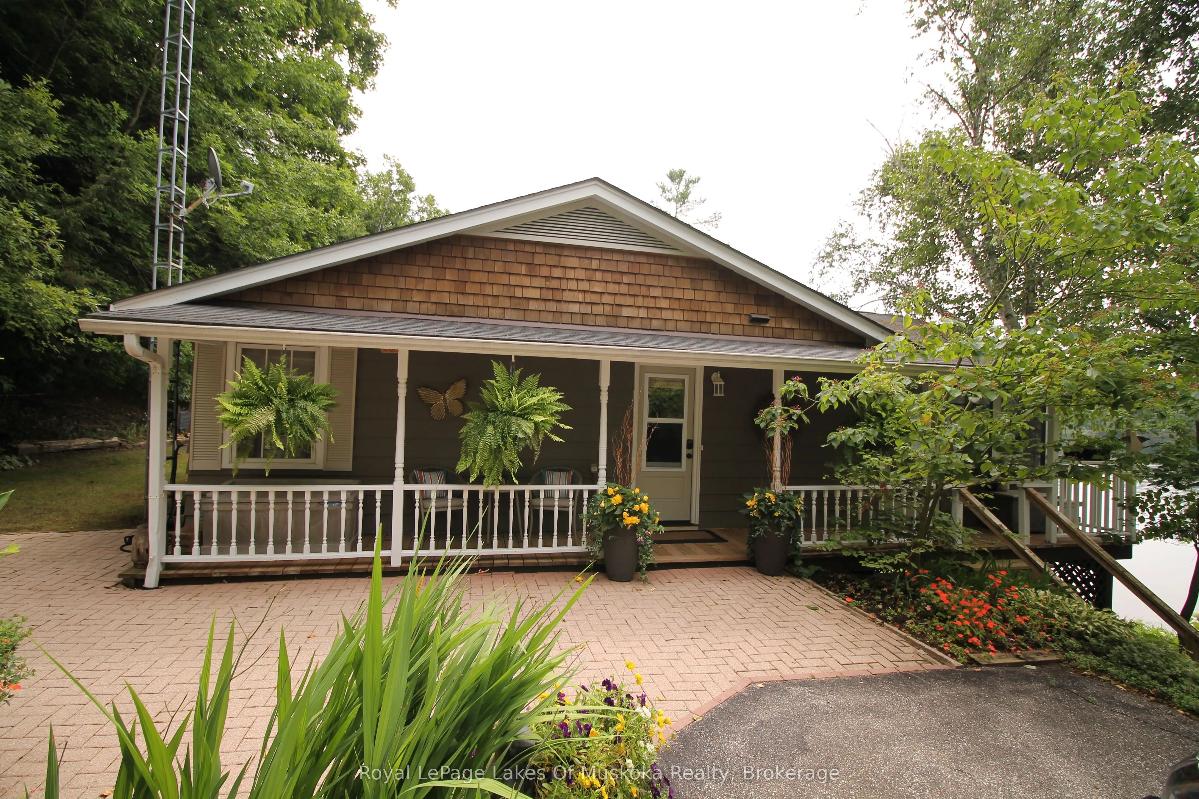 1027 Old Bridge Road, #4