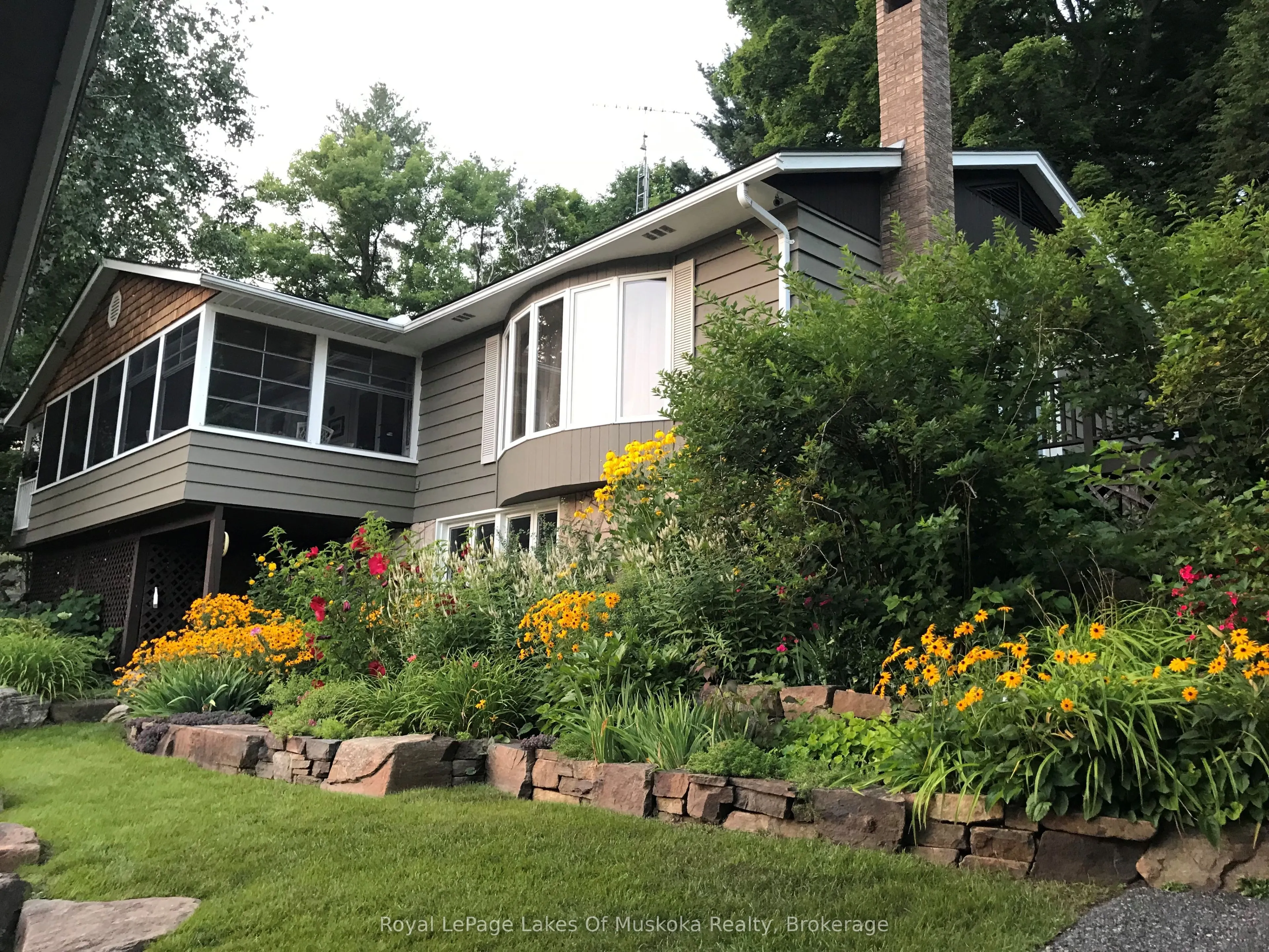 1027 Old Bridge Road, #4