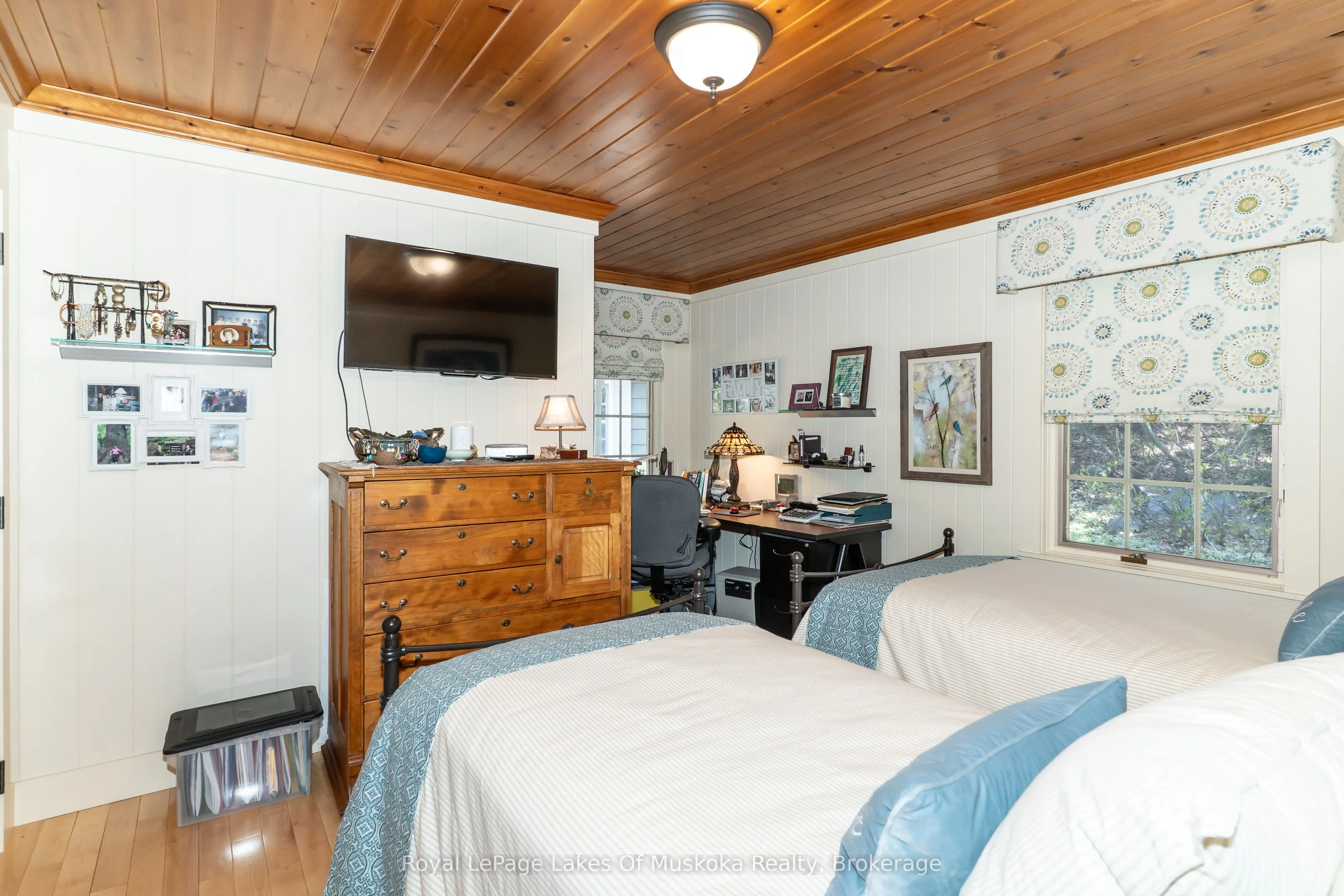 1027 Old Bridge Road, #4