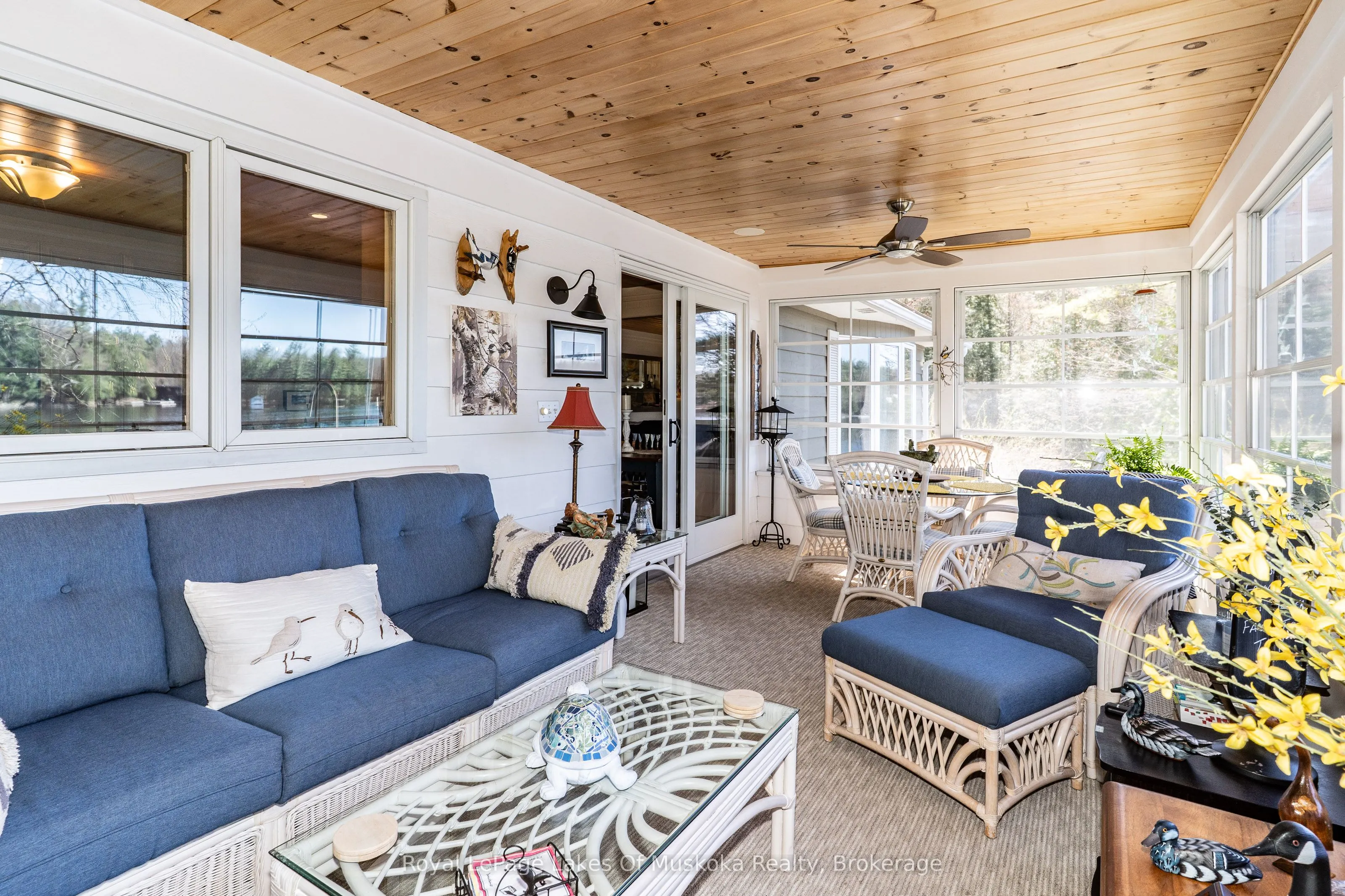 1027 Old Bridge Road, #4